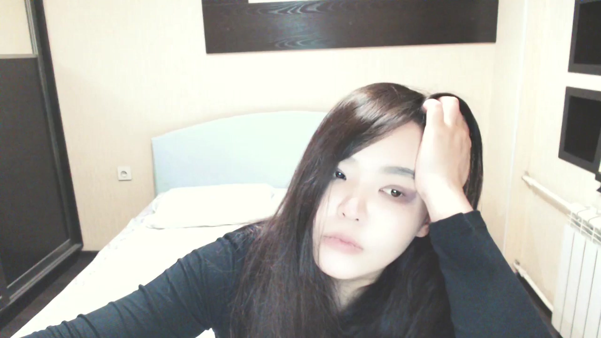 Gallery image thumbnail from AmaiSan's myfreecams stream on, 08/26/2025, 17:13 image 13 of 20