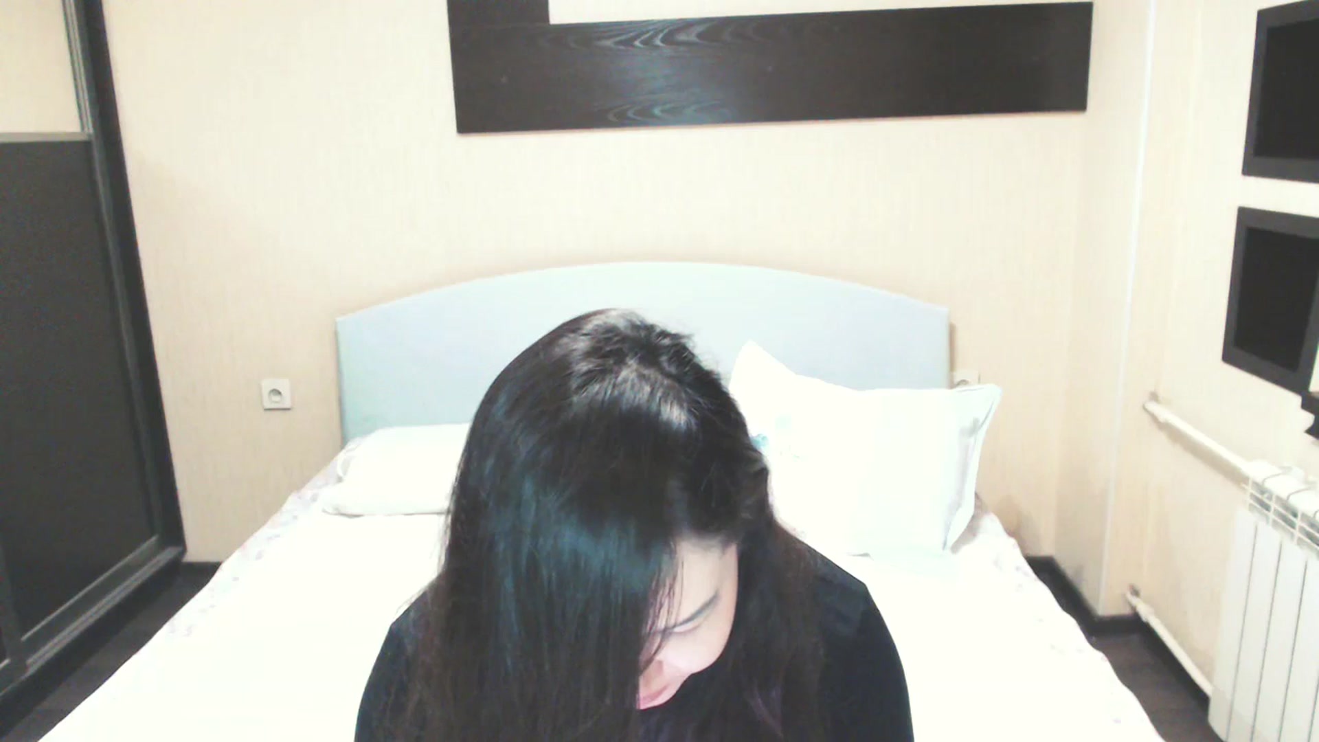 Gallery image thumbnail from AmaiSan's myfreecams stream on, 08/26/2025, 17:13 image 12 of 20