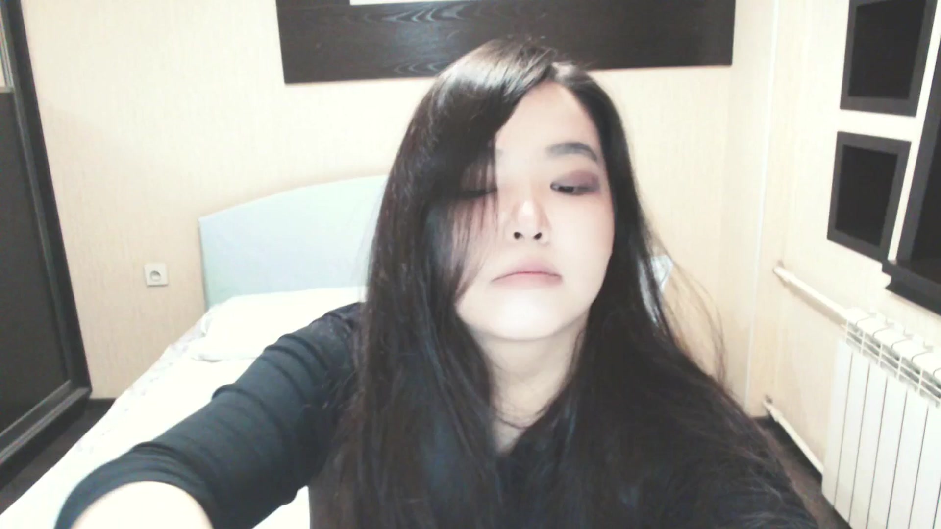 Gallery image thumbnail from AmaiSan's myfreecams stream on, 08/26/2025, 17:13 image 1 of 20
