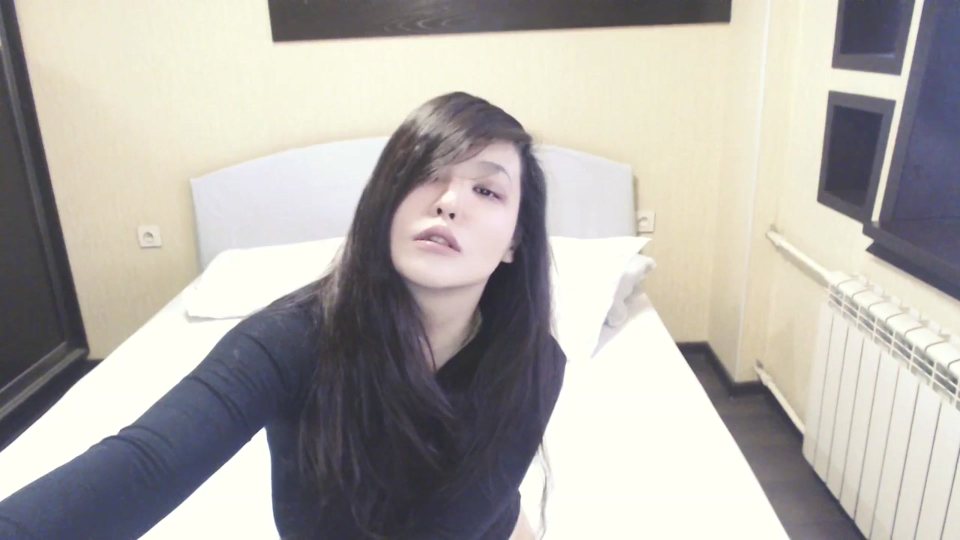 Gallery image thumbnail from AmaiSan's myfreecams stream on, 10/29/2025, 07:26 image 4 of 20