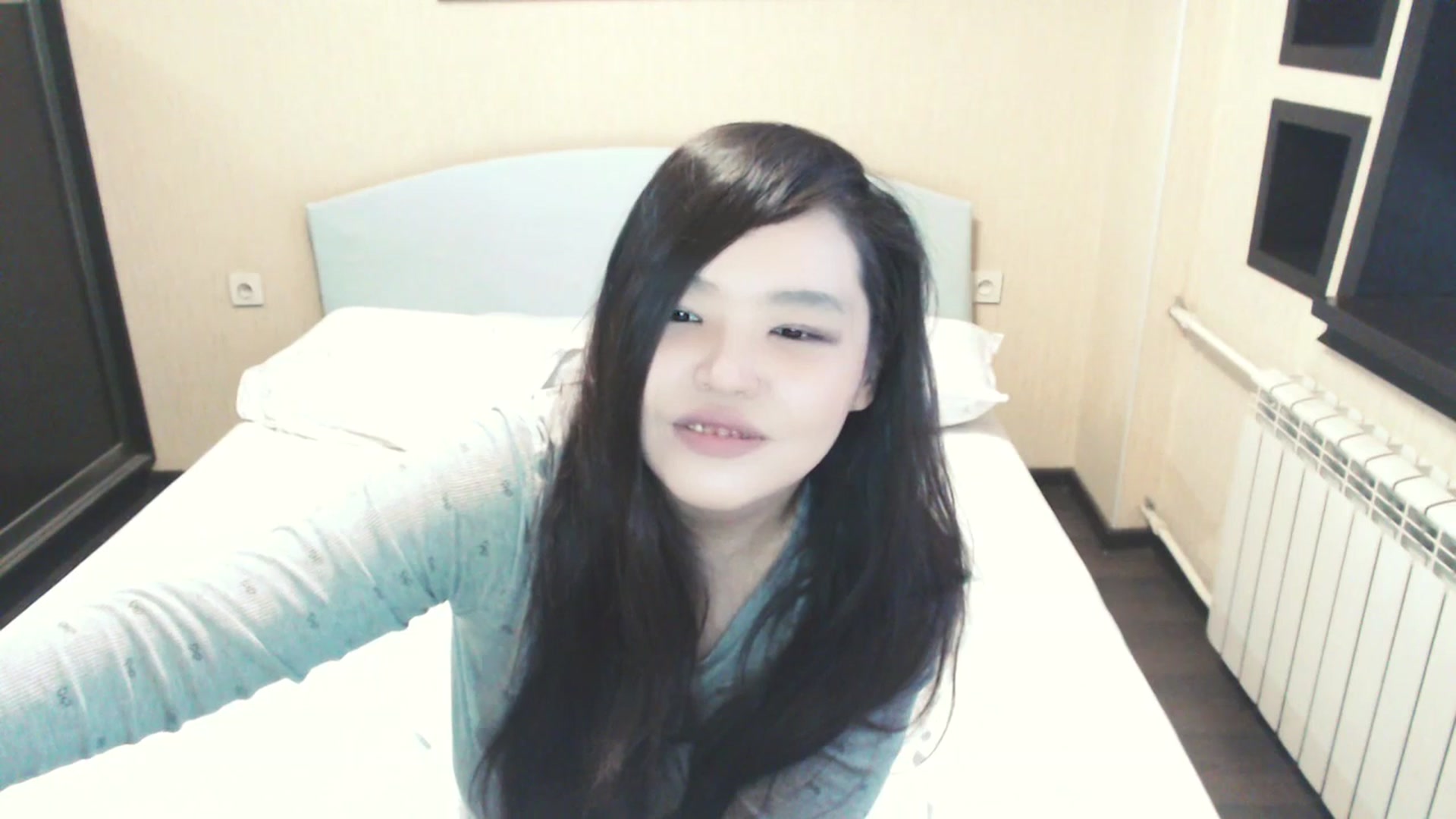 Gallery image thumbnail from AmaiSan's myfreecams stream on, 11/08/2025, 09:14 image 12 of 20