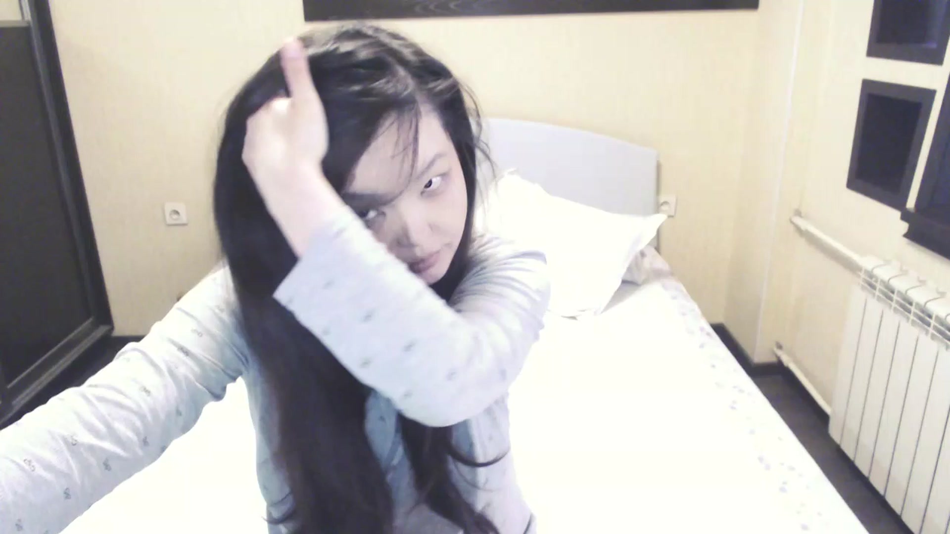 Gallery image thumbnail from AmaiSan's myfreecams stream on, 11/10/2025, 07:45 image 1 of 20