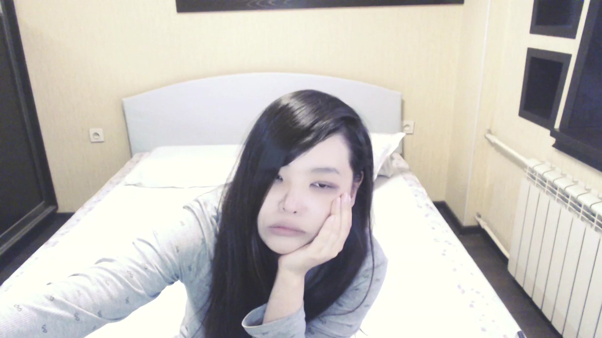 Gallery image thumbnail from AmaiSan's myfreecams stream on, 11/10/2025, 08:01 image 16 of 20