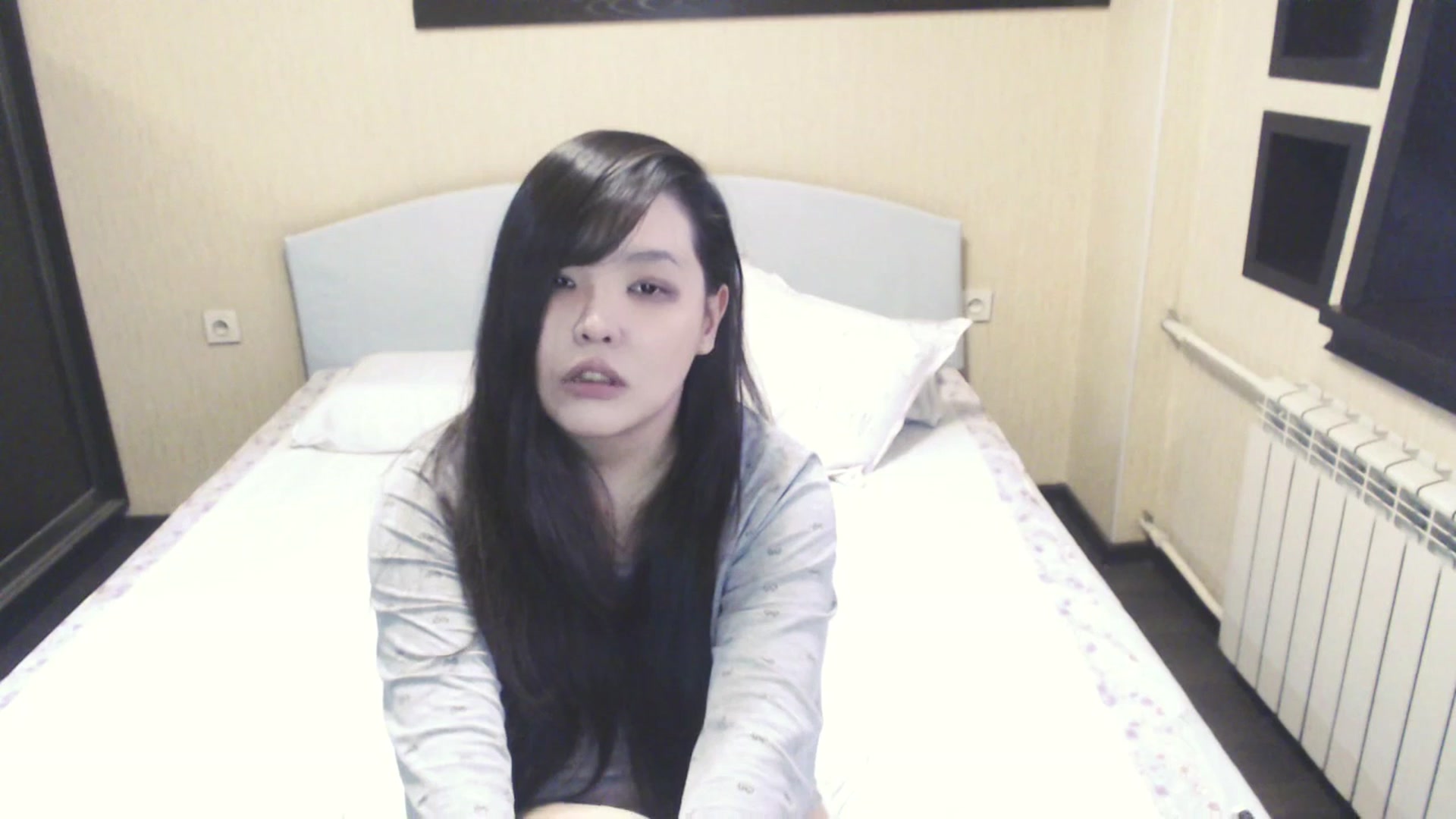 Gallery image thumbnail from AmaiSan's myfreecams stream on, 11/10/2025, 08:01 image 2 of 20