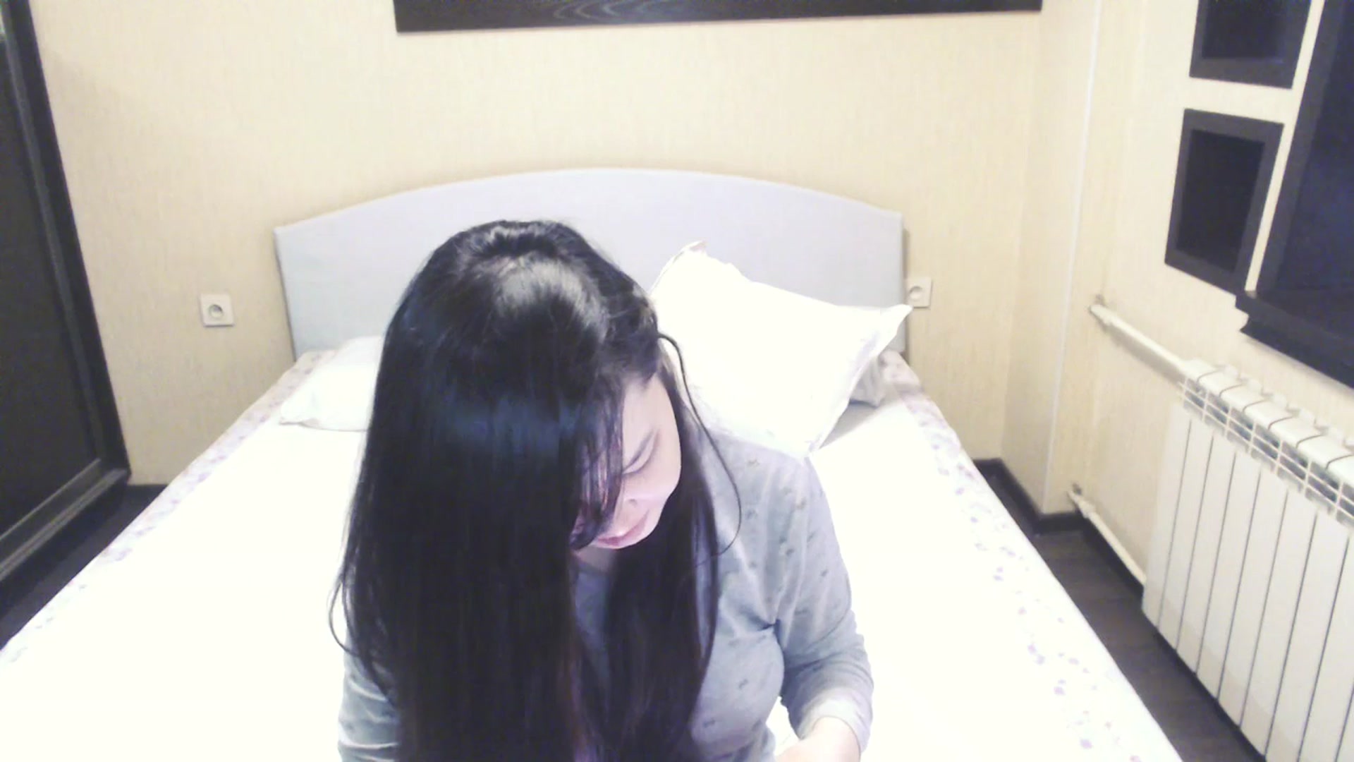 Gallery image thumbnail from AmaiSan's myfreecams stream on, 11/10/2025, 08:01 image 10 of 20