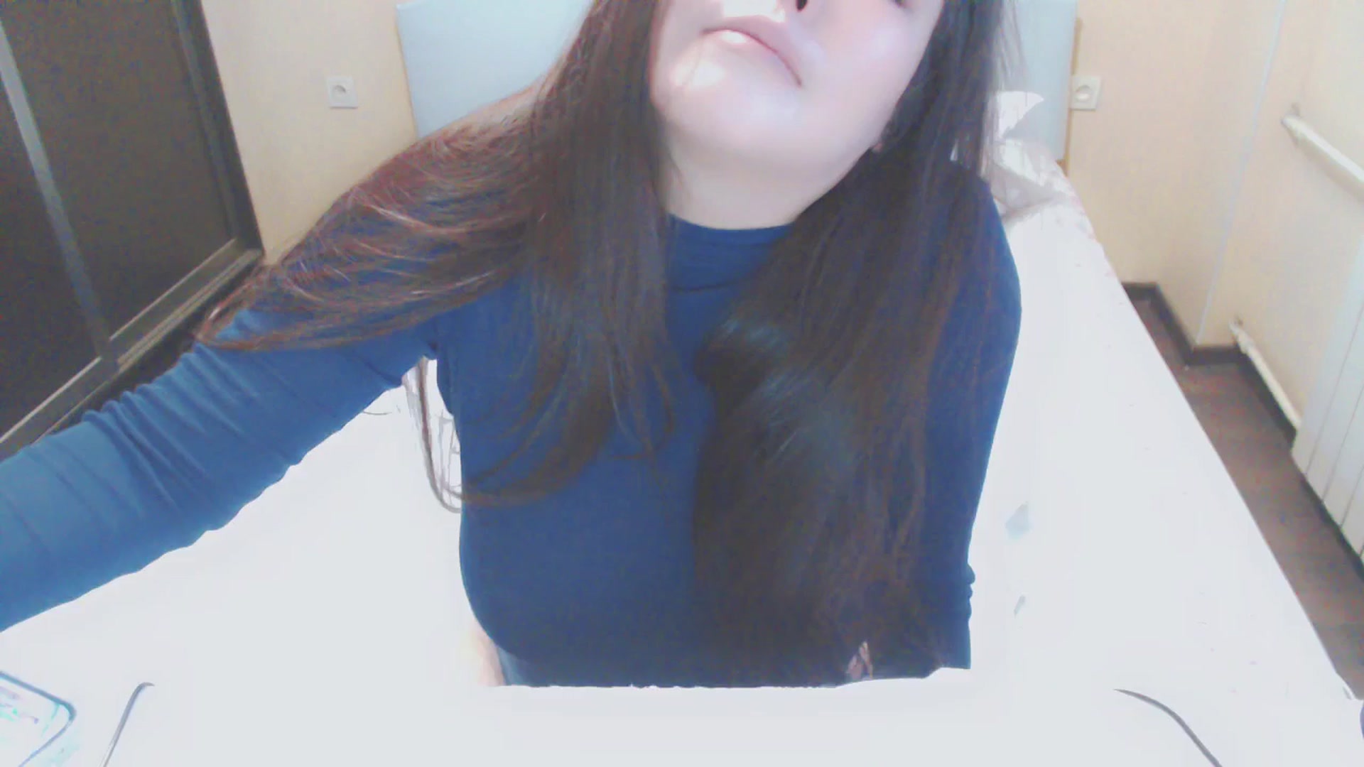 Gallery image thumbnail from AmaiSan's myfreecams stream on, 11/12/2025, 07:13 image 1 of 20