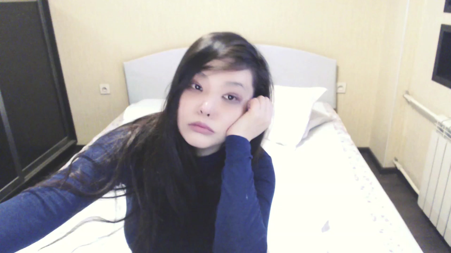Gallery image thumbnail from AmaiSan's myfreecams stream on, 11/12/2025, 07:13 image 3 of 20