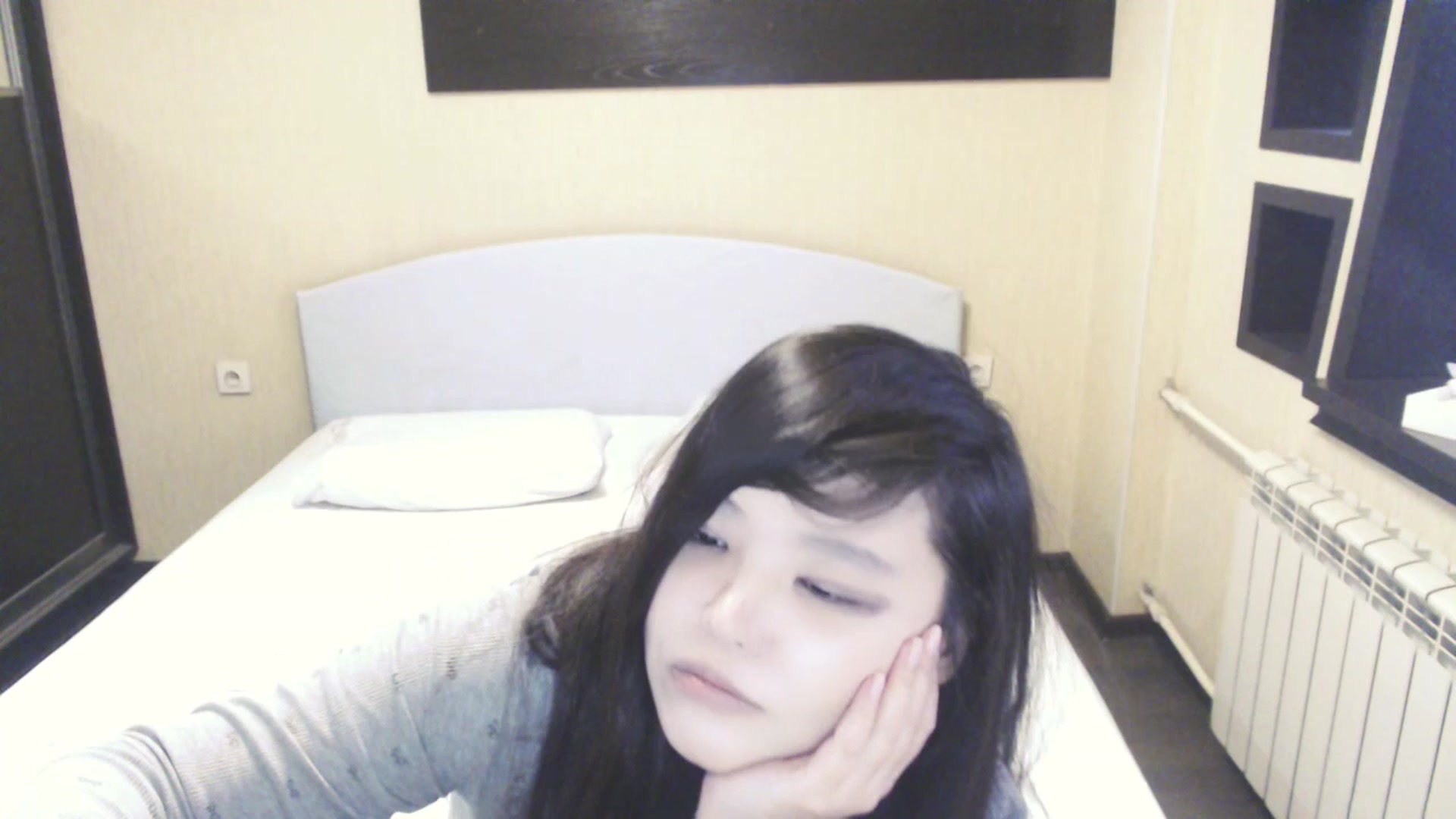 Gallery image thumbnail from AmaiSan's myfreecams stream on, 11/19/2025, 07:53 image 3 of 20