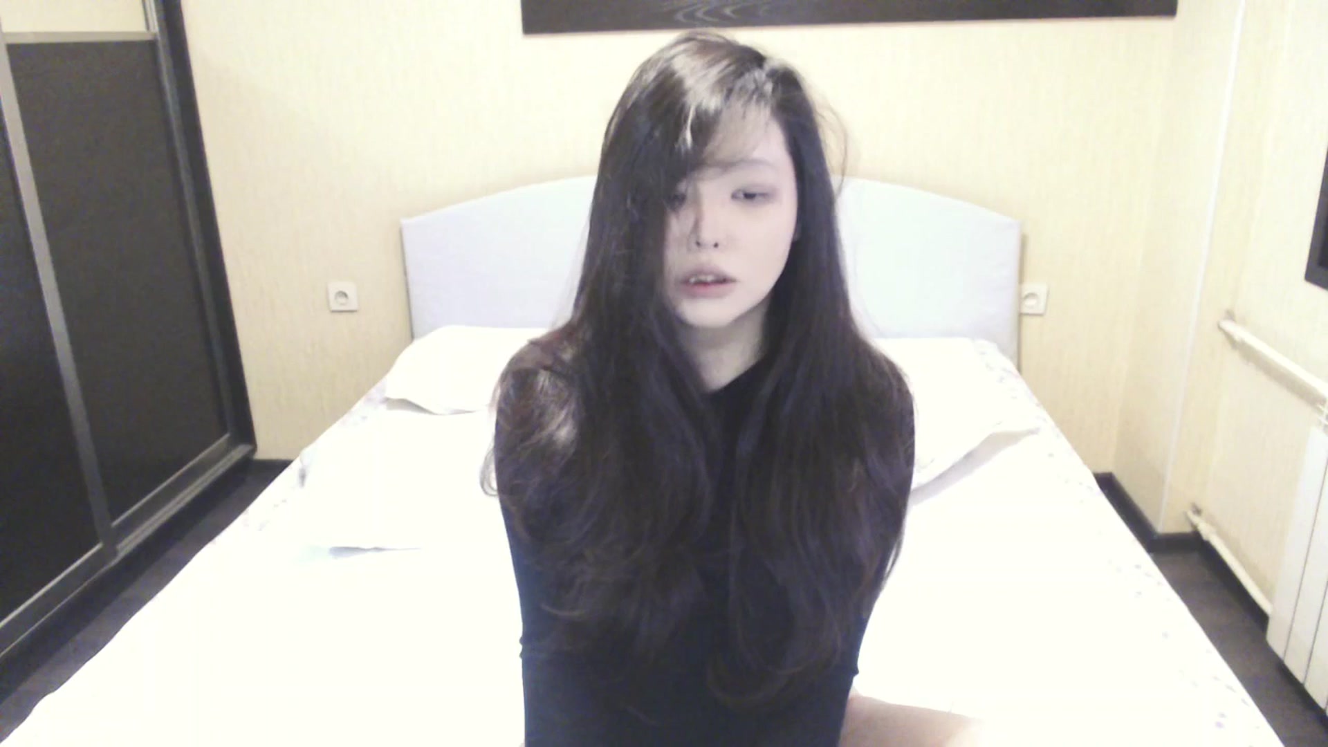 Gallery image thumbnail from AmaiSan's myfreecams stream on, 12/07/2025, 07:26 image 1 of 20