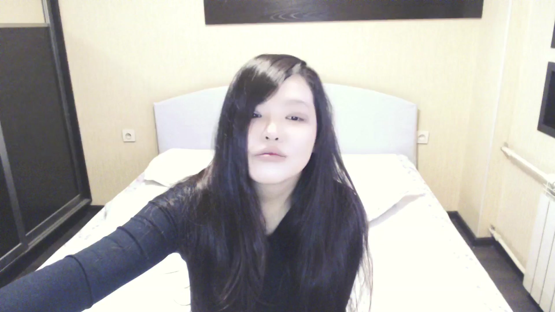 Gallery image thumbnail from AmaiSan's myfreecams stream on, 12/07/2025, 07:26 image 17 of 20