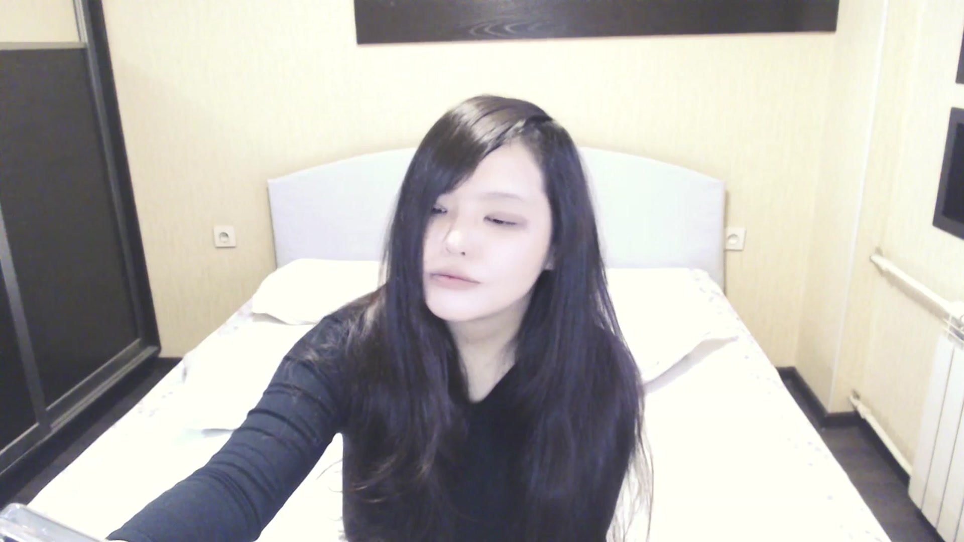 Gallery image thumbnail from AmaiSan's myfreecams stream on, 12/07/2025, 07:26 image 18 of 20