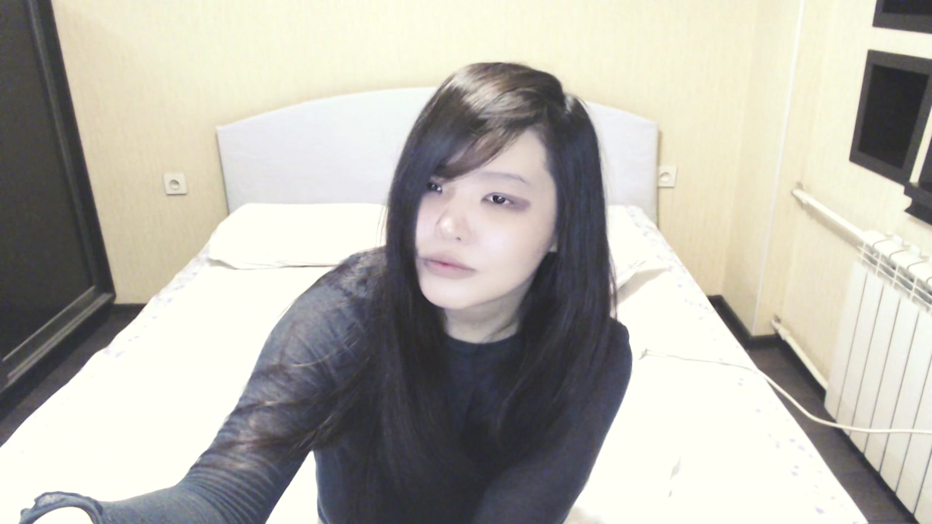 Gallery image thumbnail from AmaiSan's myfreecams stream on, 12/08/2025, 06:09 image 1 of 20