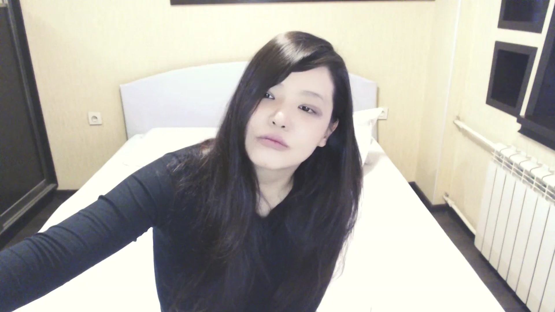Gallery image thumbnail from AmaiSan's myfreecams stream on, 12/10/2025, 08:11 image 2 of 20