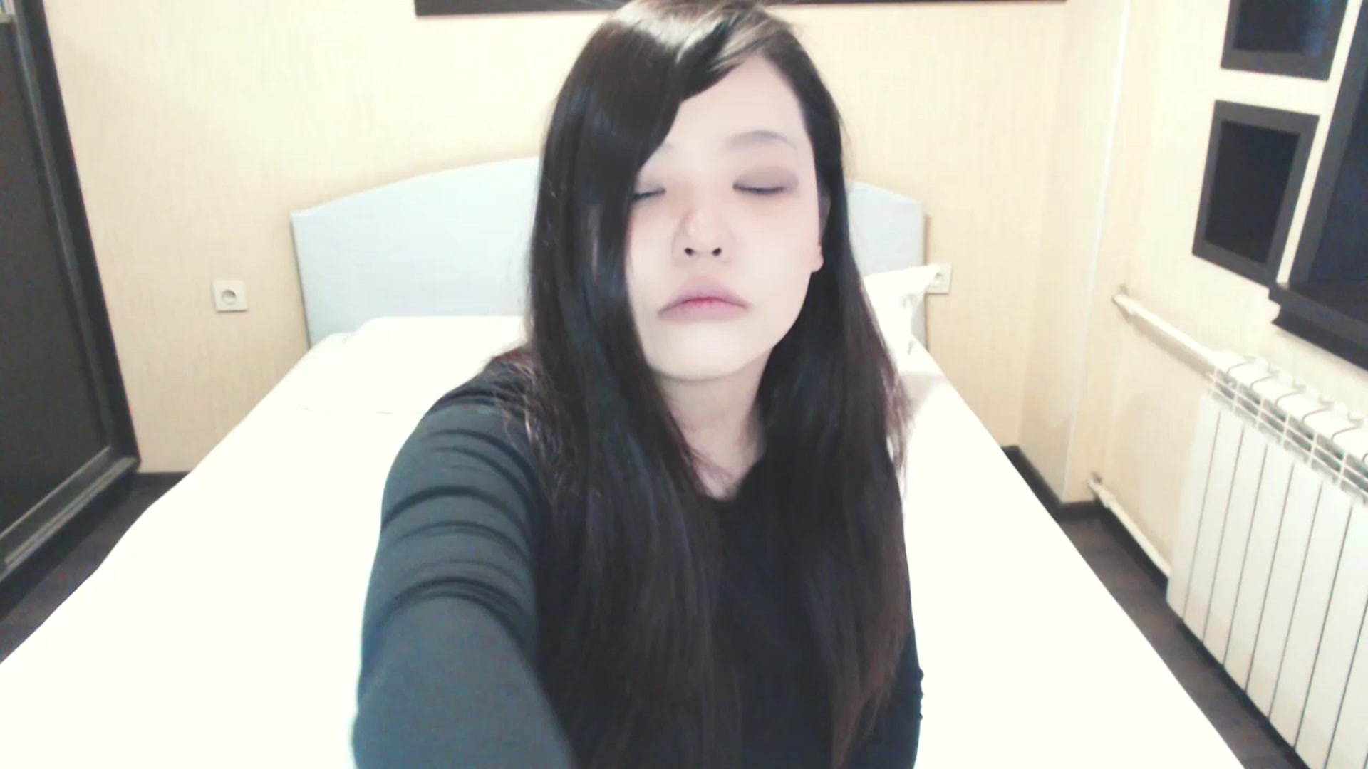 Gallery image thumbnail from AmaiSan's myfreecams stream on, 12/10/2025, 08:11 image 5 of 20