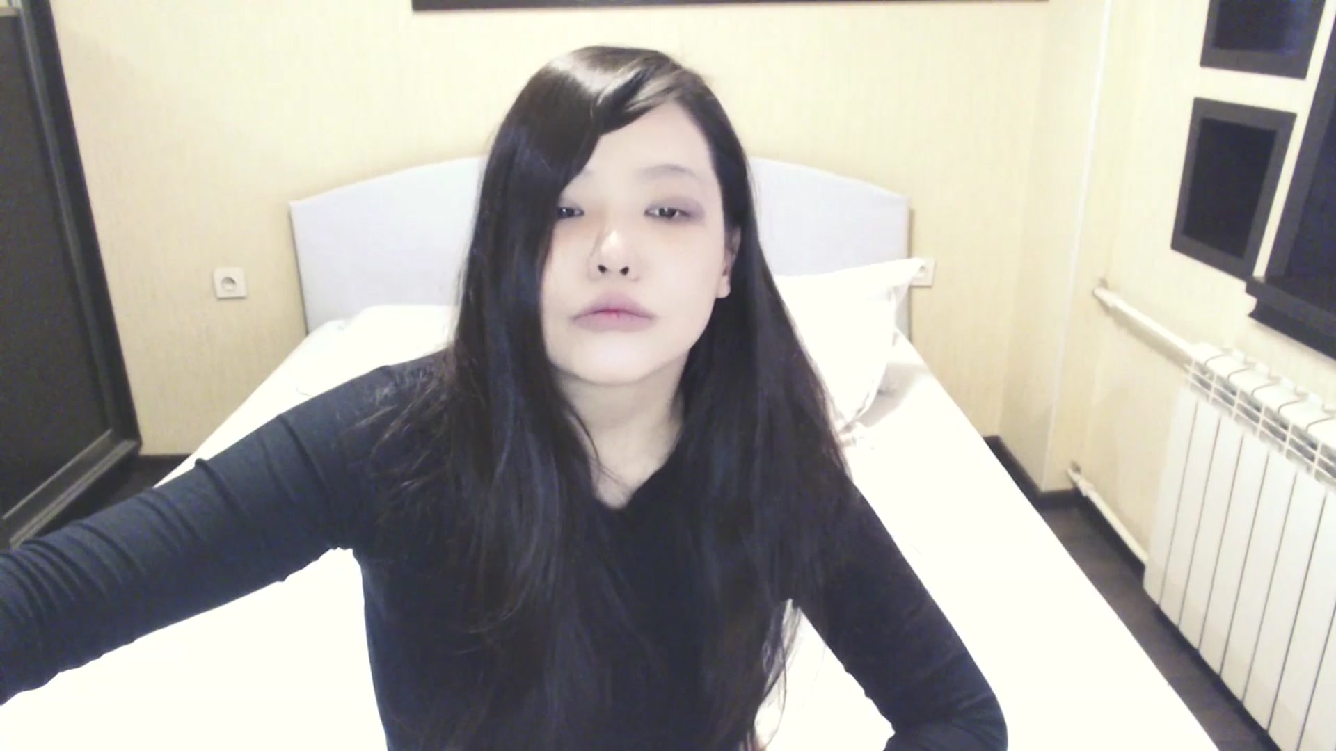 Gallery image thumbnail from AmaiSan's myfreecams stream on, 12/10/2025, 08:11 image 3 of 20
