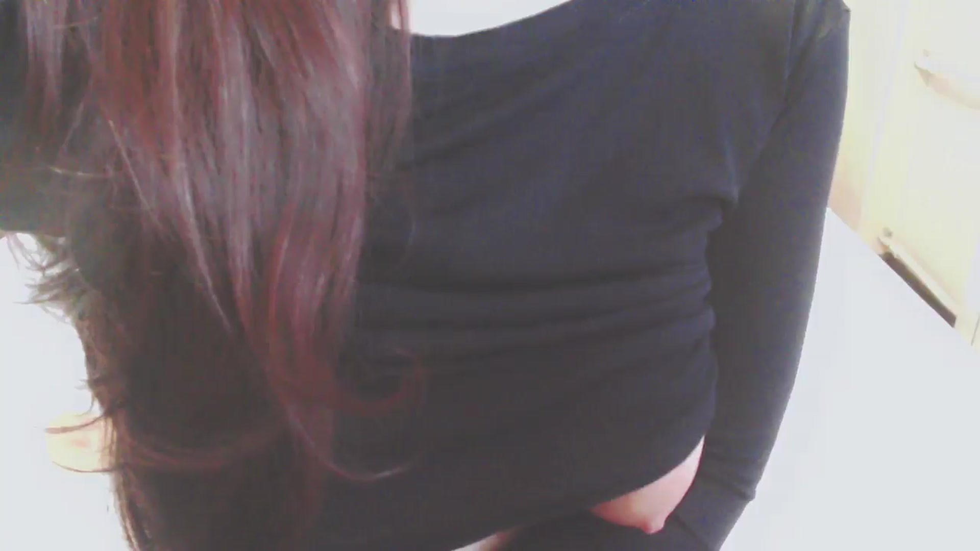 Gallery image thumbnail from AmaiSan's myfreecams stream on, 12/19/2025, 06:58 image 11 of 20