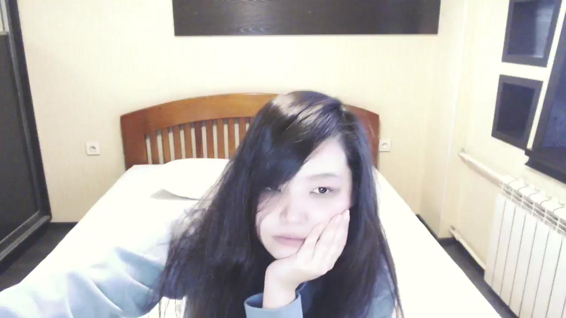 Gallery image thumbnail from AmaiSan's myfreecams stream on, 12/30/2025, 06:59 image 11 of 20