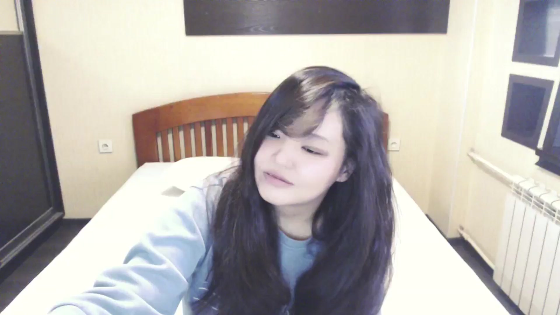 Gallery image thumbnail from AmaiSan's myfreecams stream on, 12/30/2025, 06:59 image 1 of 20