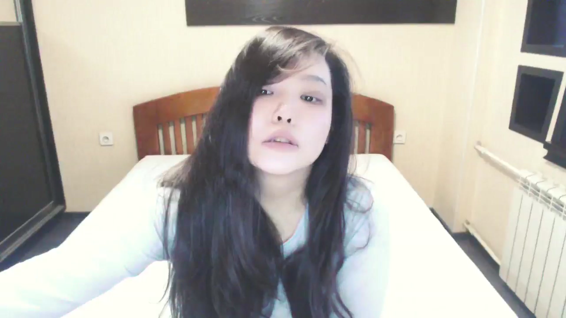 Gallery image thumbnail from AmaiSan's myfreecams stream on, 12/30/2025, 08:01 image 12 of 20