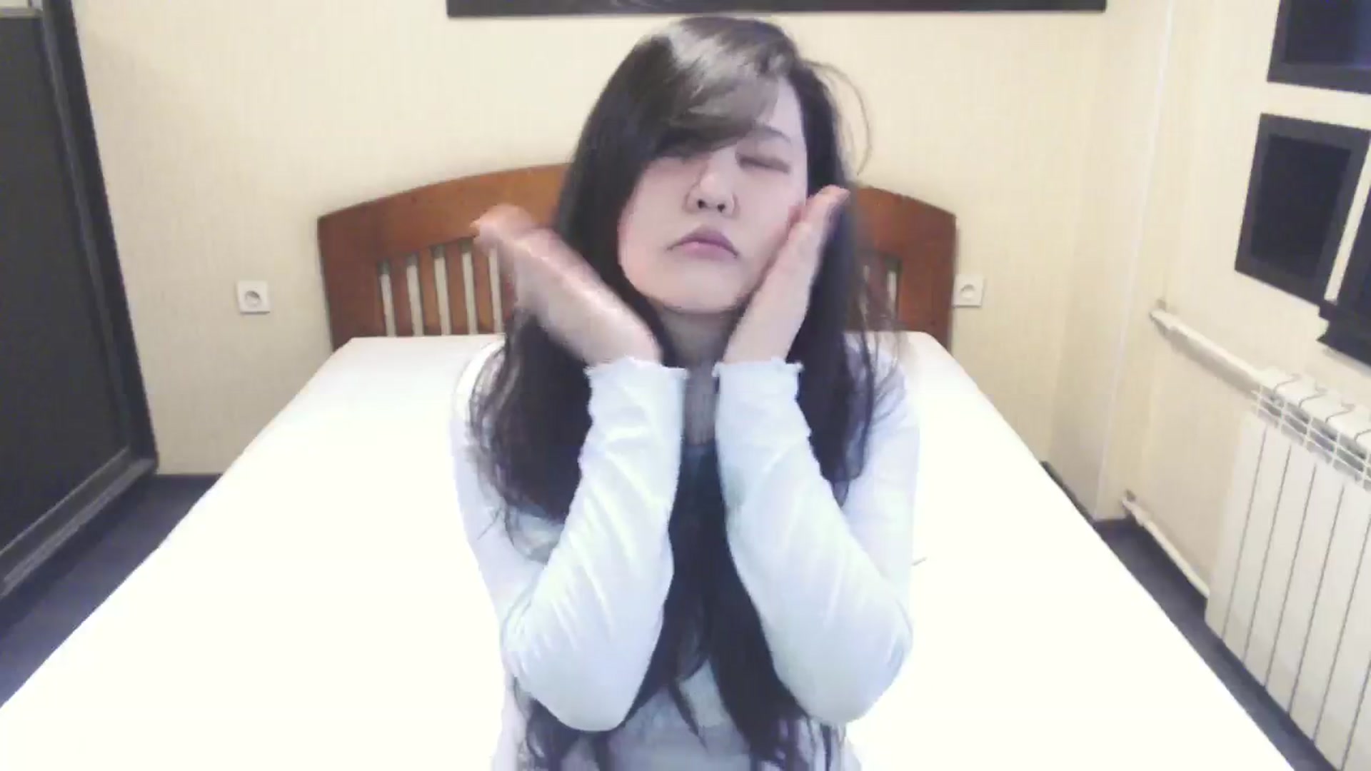 Gallery image thumbnail from AmaiSan's myfreecams stream on, 12/30/2025, 08:01 image 18 of 20