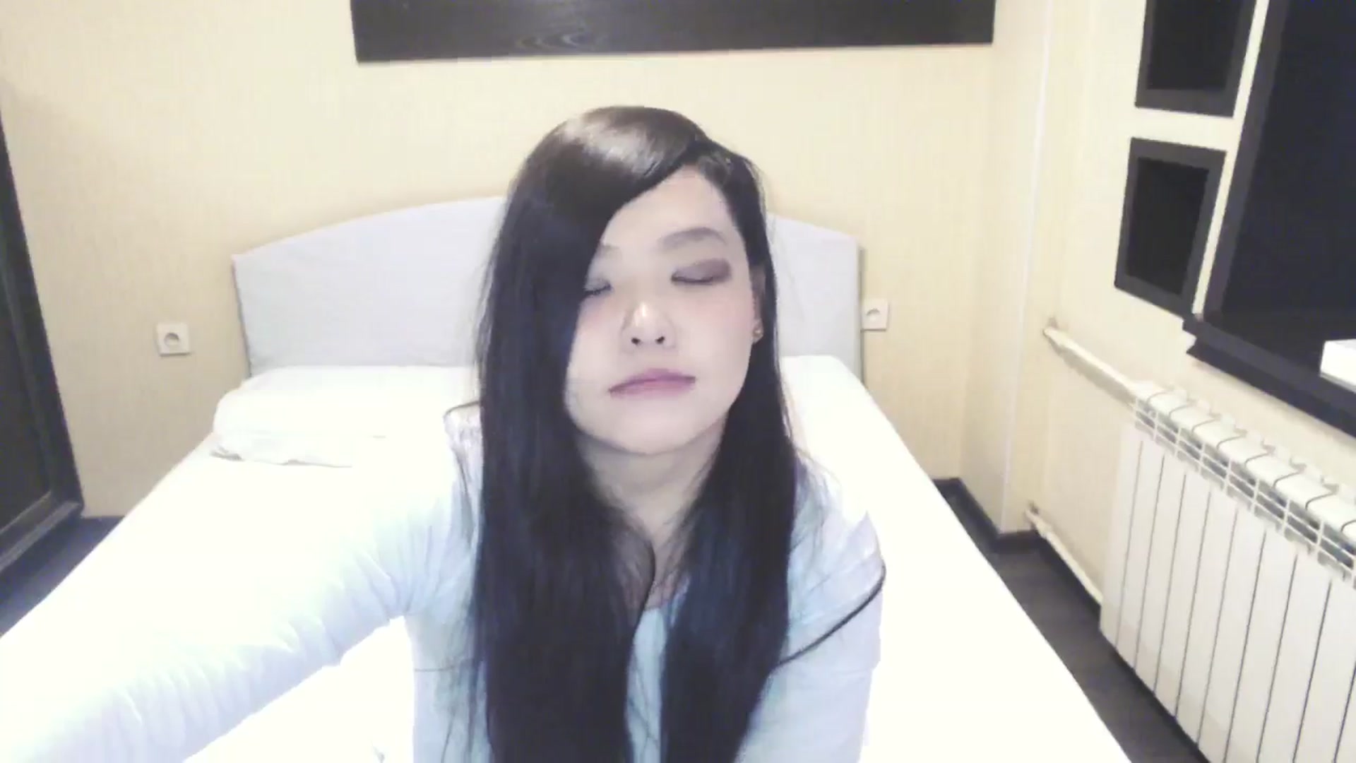 Gallery image thumbnail from AmaiSan's myfreecams stream on, 01/01/2026, 09:24 image 10 of 20