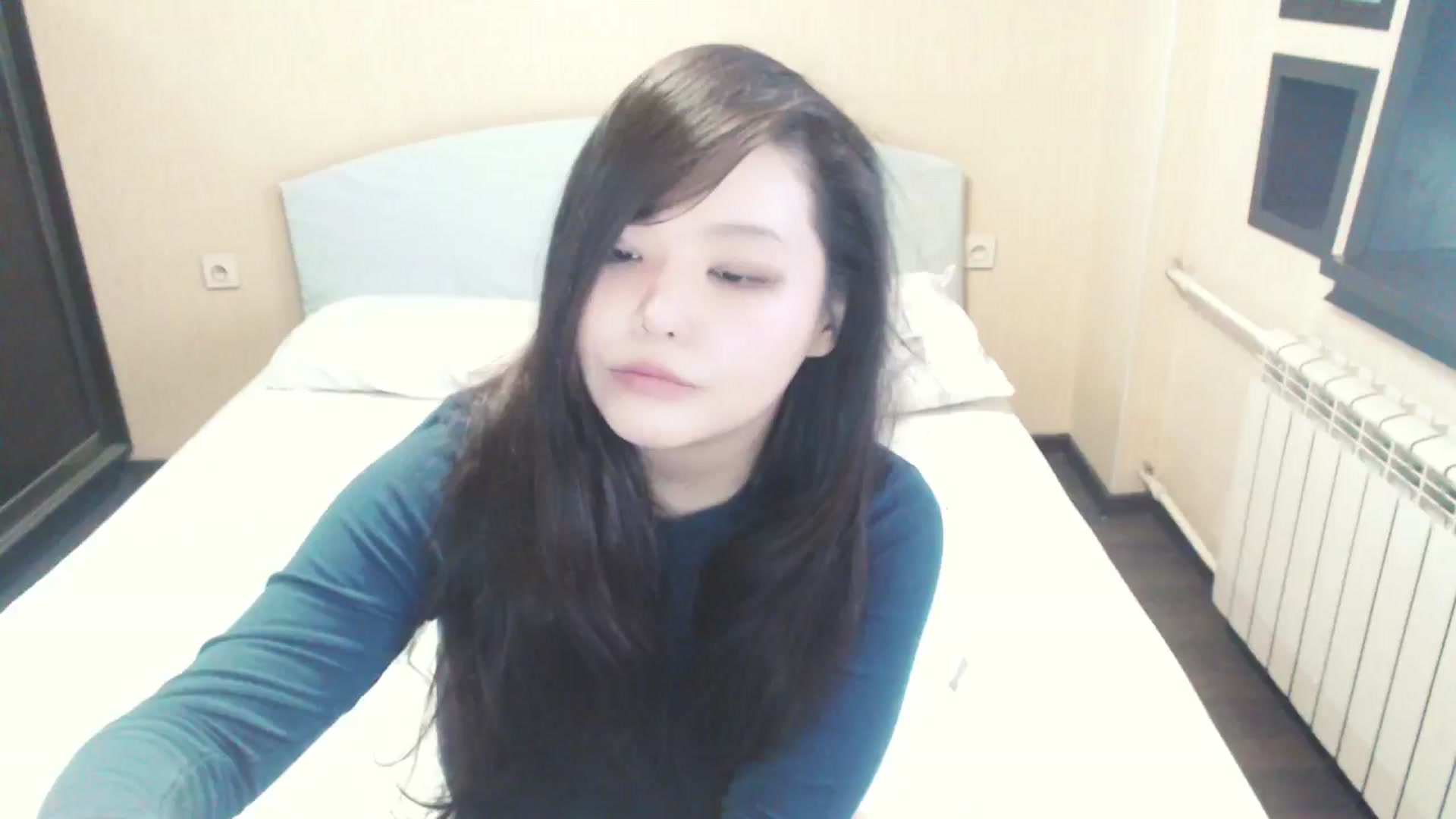 Gallery image thumbnail from AmaiSan's myfreecams stream on, 01/02/2026, 05:44 image 19 of 20