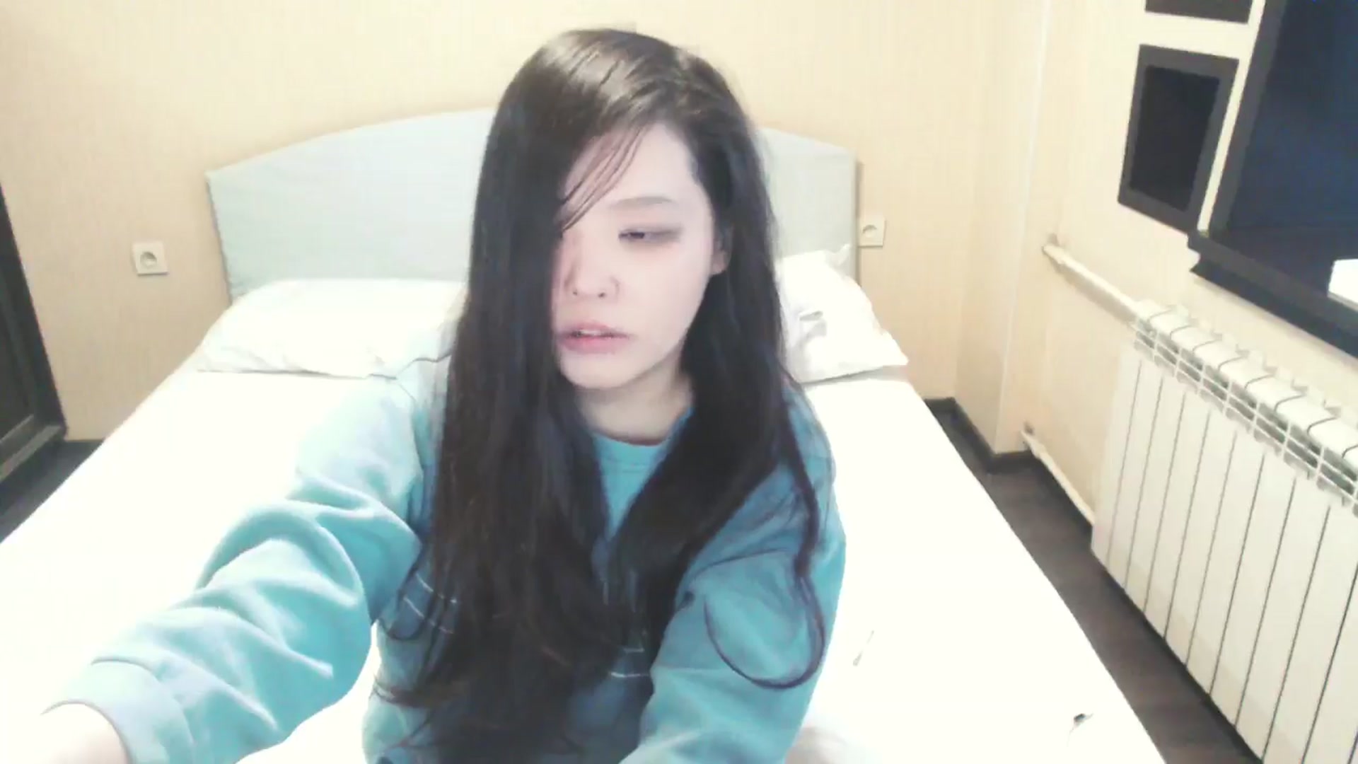 Gallery image thumbnail from AmaiSan's myfreecams stream on, 01/02/2026, 08:08 image 19 of 20