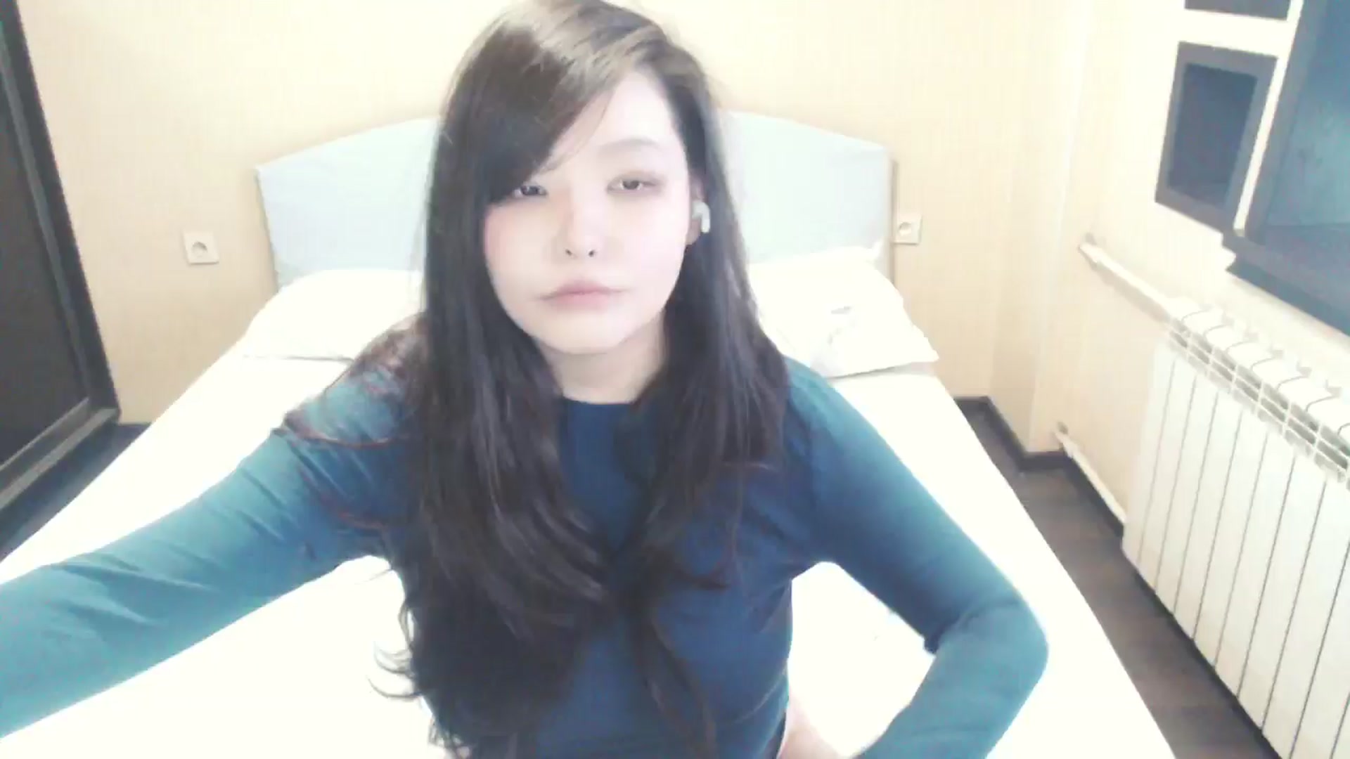 Gallery image thumbnail from AmaiSan's myfreecams stream on, 01/02/2026, 08:08 image 1 of 20