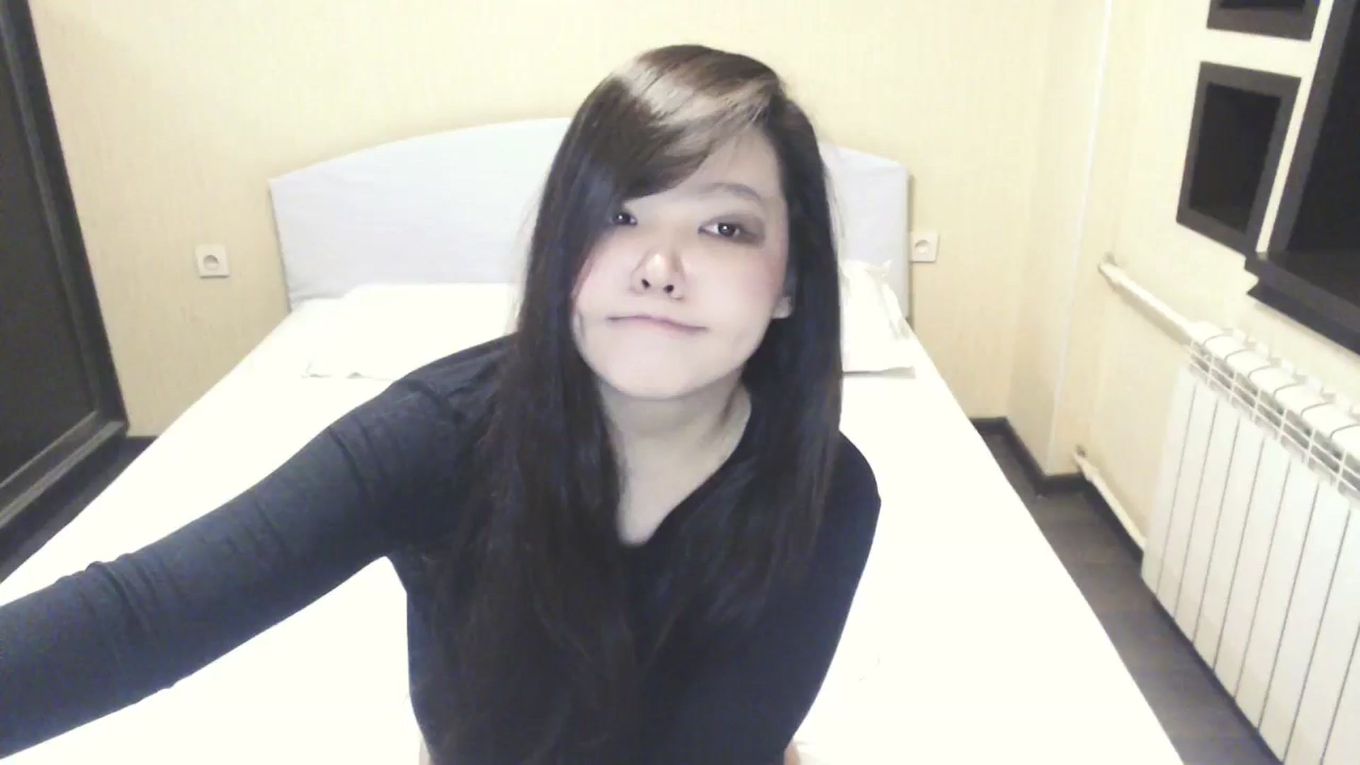 Gallery image thumbnail from AmaiSan's myfreecams stream on, 01/04/2026, 18:56 image 3 of 20