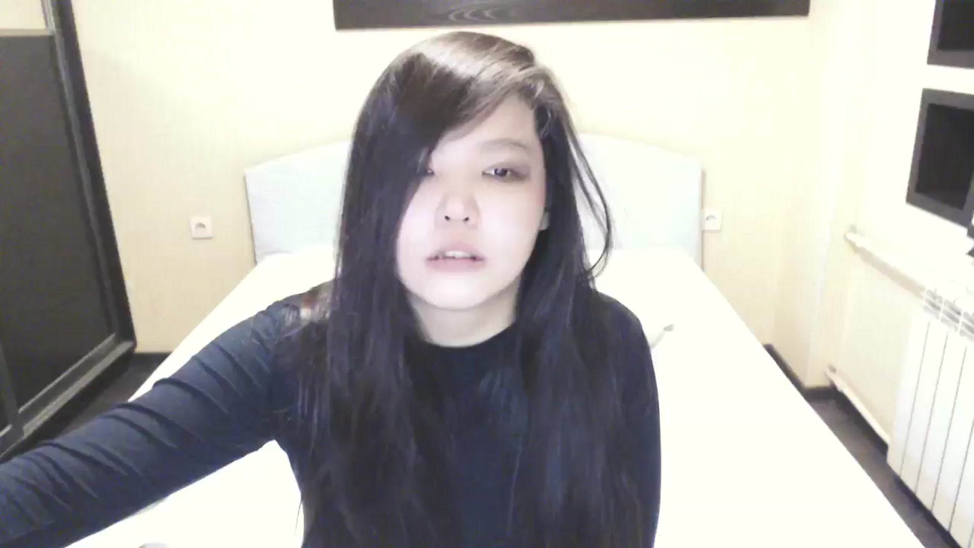 Gallery image thumbnail from AmaiSan's myfreecams stream on, 01/04/2026, 20:23 image 15 of 20