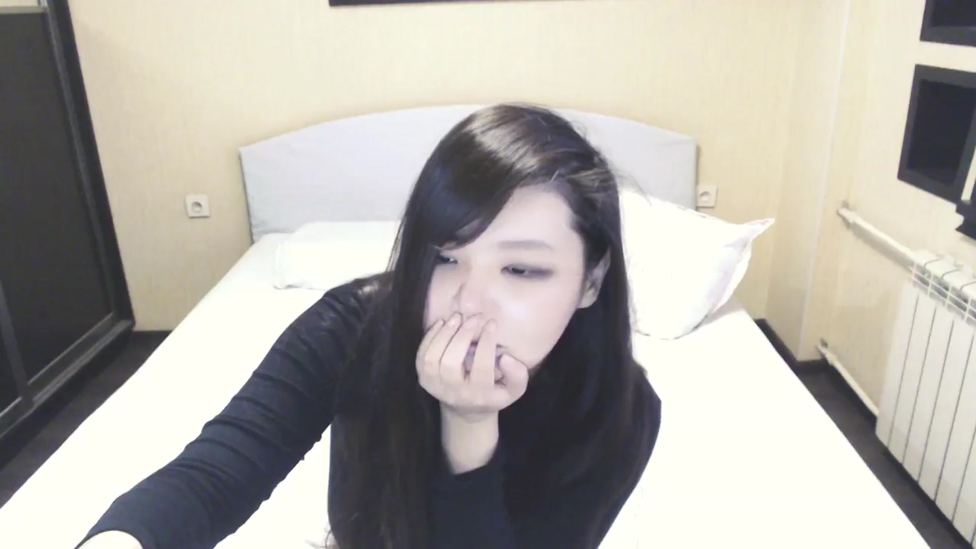 Gallery image thumbnail from AmaiSan's myfreecams stream on, 01/05/2026, 08:00 image 19 of 20