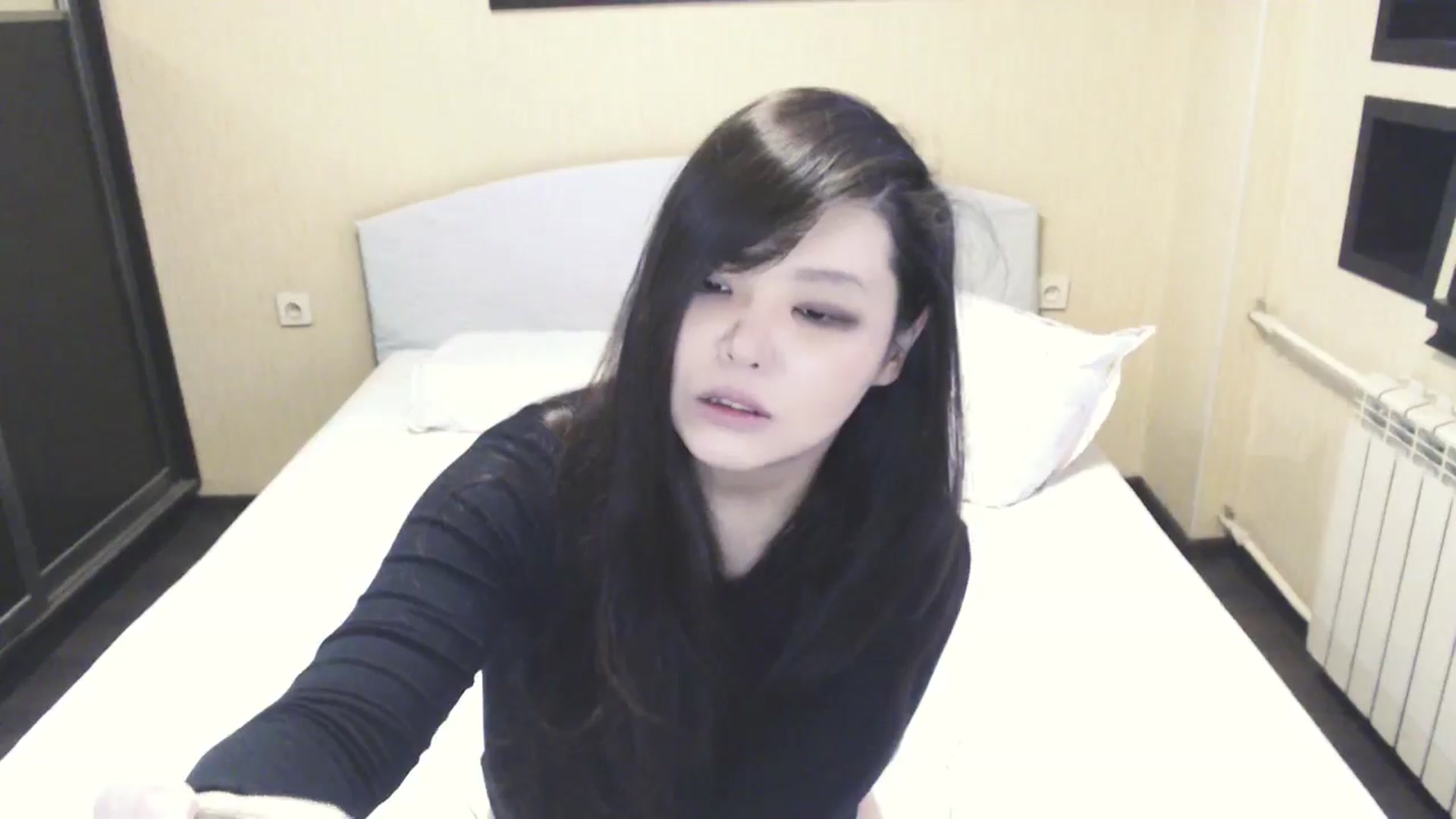 Gallery image thumbnail from AmaiSan's myfreecams stream on, 01/05/2026, 08:00 image 20 of 20