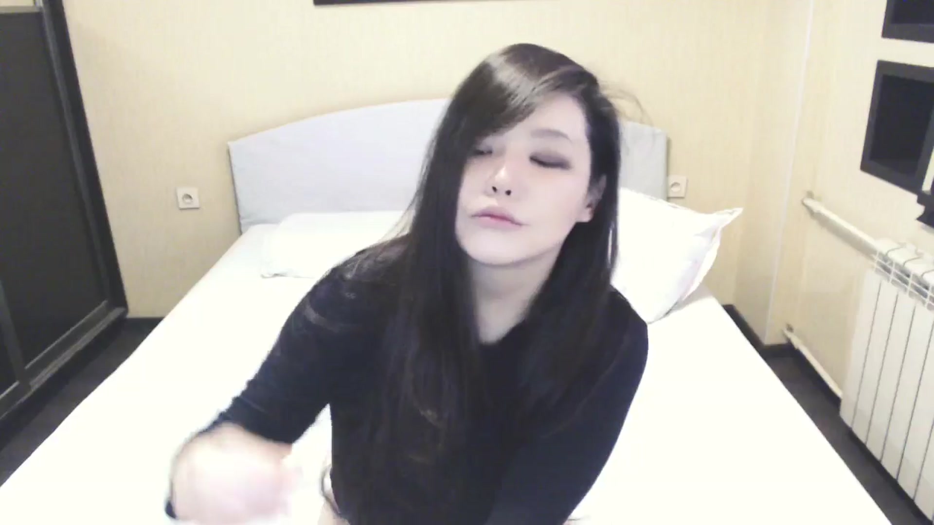 Gallery image thumbnail from AmaiSan's myfreecams stream on, 01/05/2026, 08:00 image 7 of 20