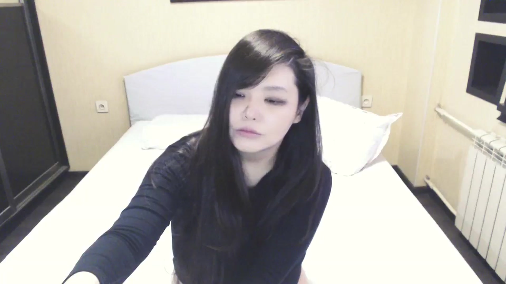 Gallery image thumbnail from AmaiSan's myfreecams stream on, 01/05/2026, 08:00 image 10 of 20