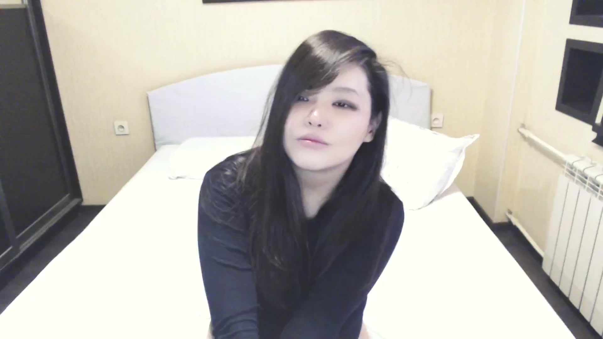 Gallery image thumbnail from AmaiSan's myfreecams stream on, 01/05/2026, 08:00 image 8 of 20