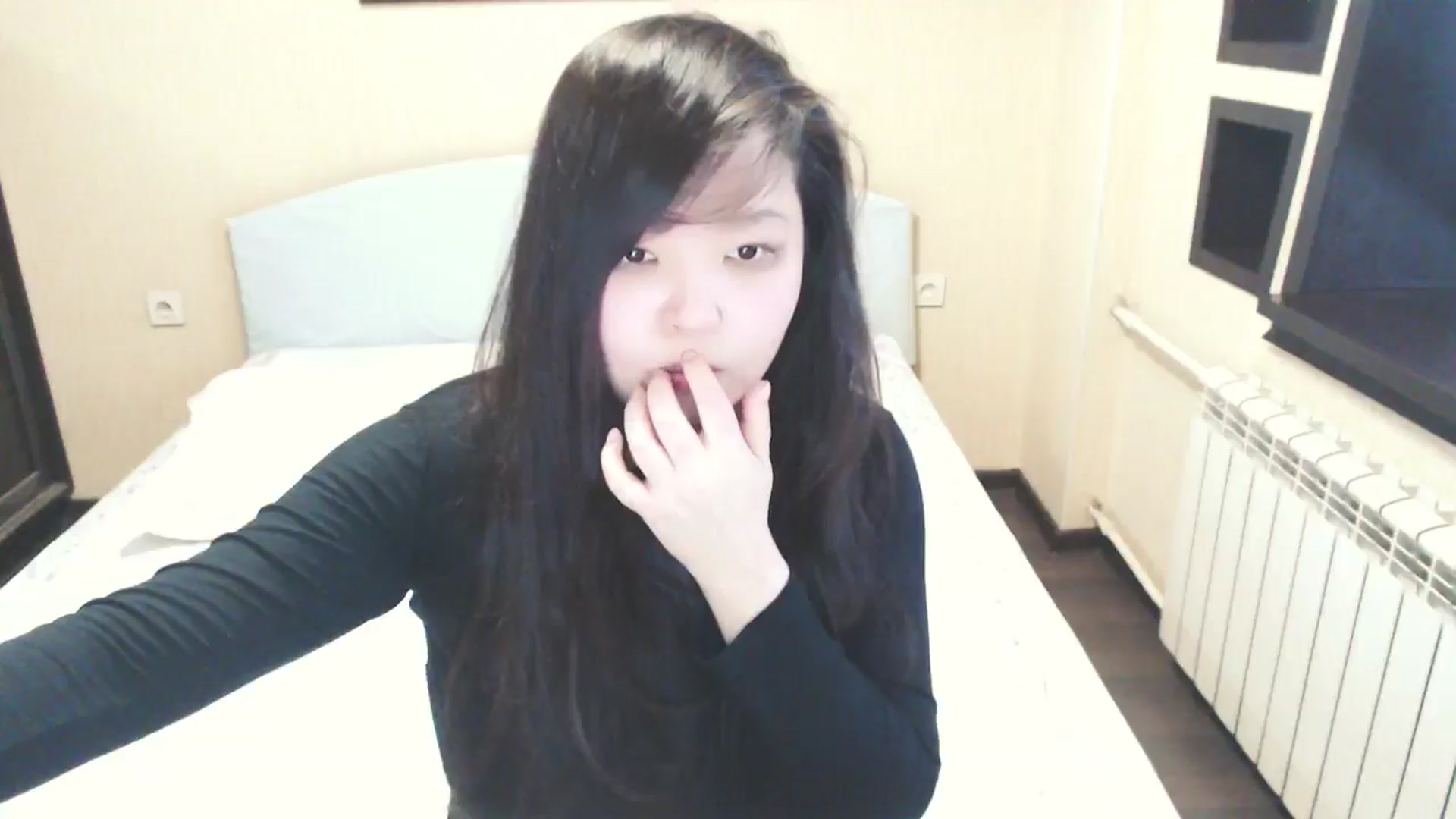 Gallery image thumbnail from AmaiSan's myfreecams stream on, 01/08/2026, 08:16 image 6 of 20