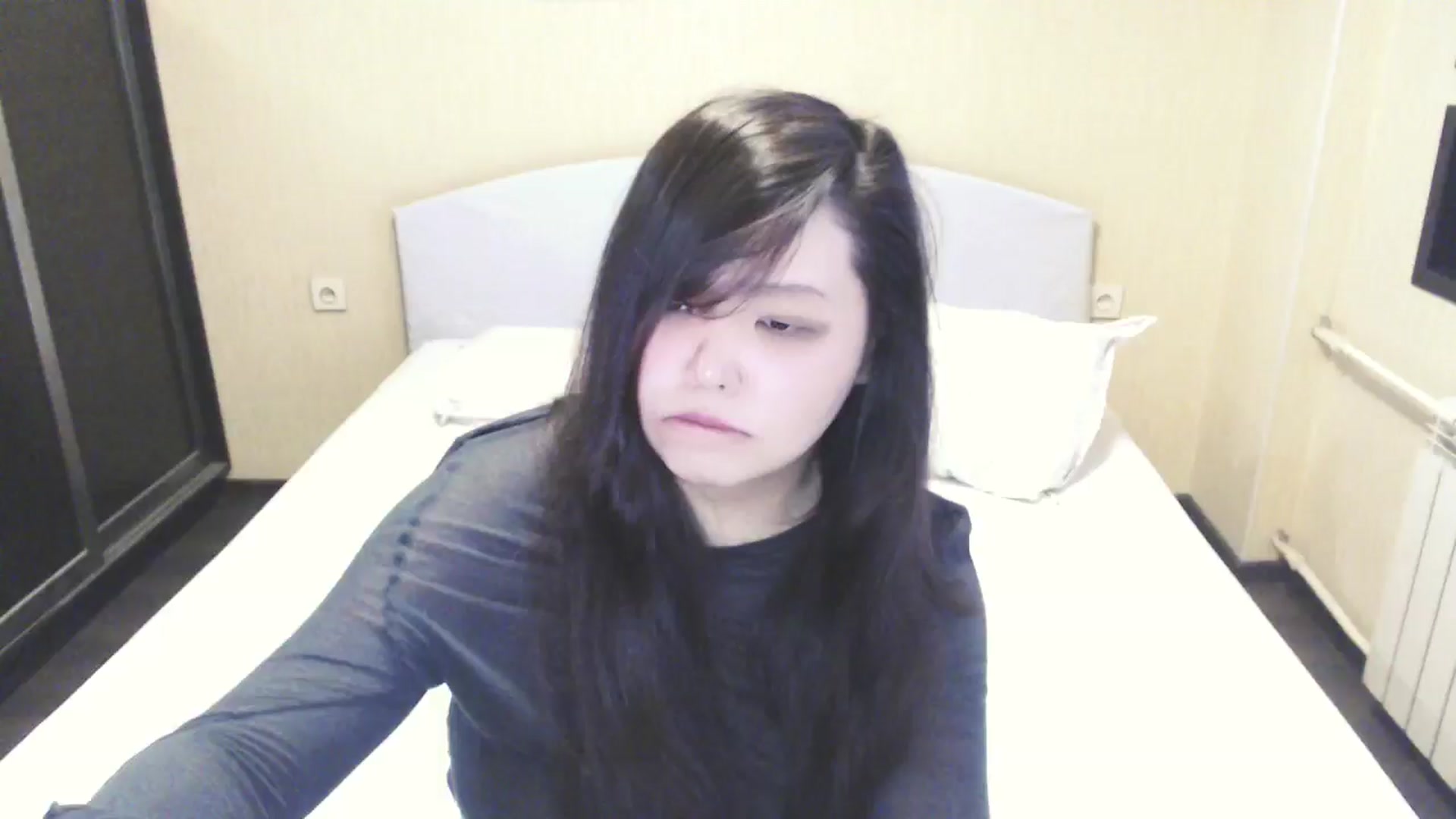 Gallery image thumbnail from AmaiSan's myfreecams stream on, 01/11/2026, 10:20 image 1 of 20