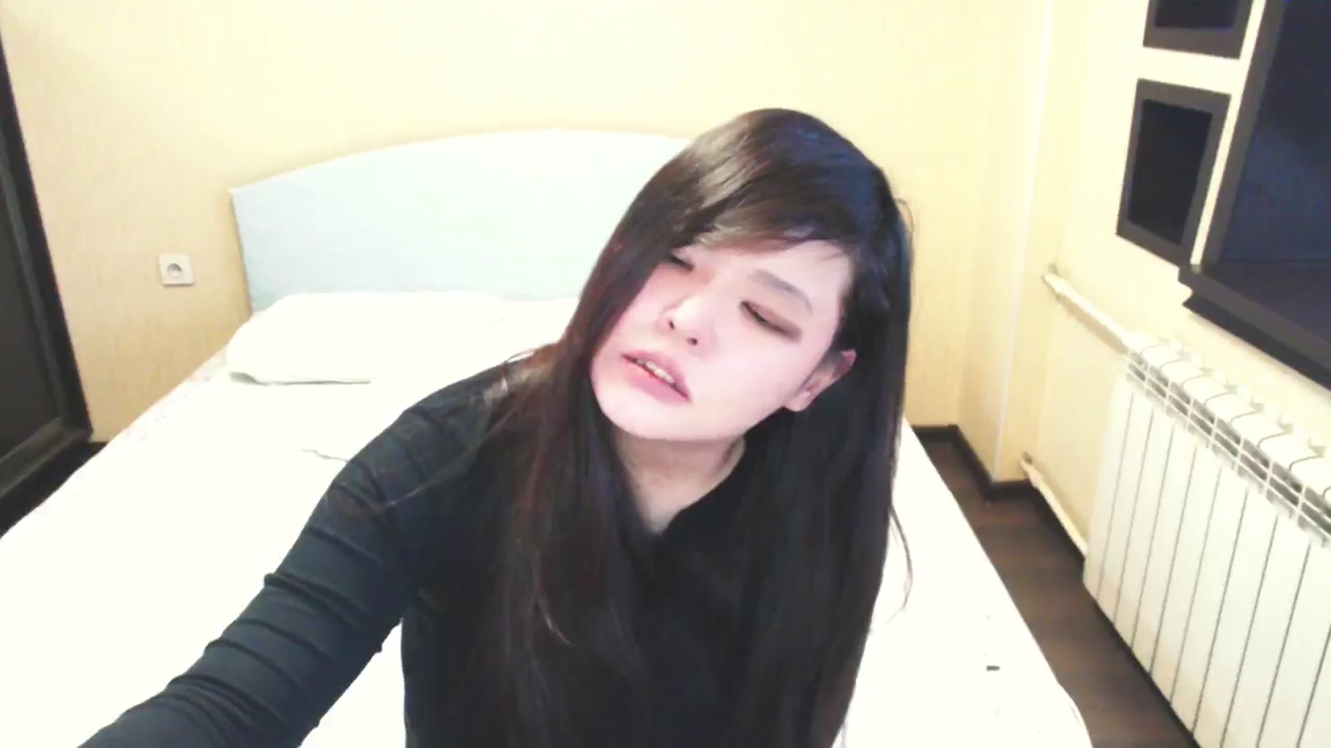 Gallery image thumbnail from AmaiSan's myfreecams stream on, 01/26/2026, 10:05 image 11 of 20