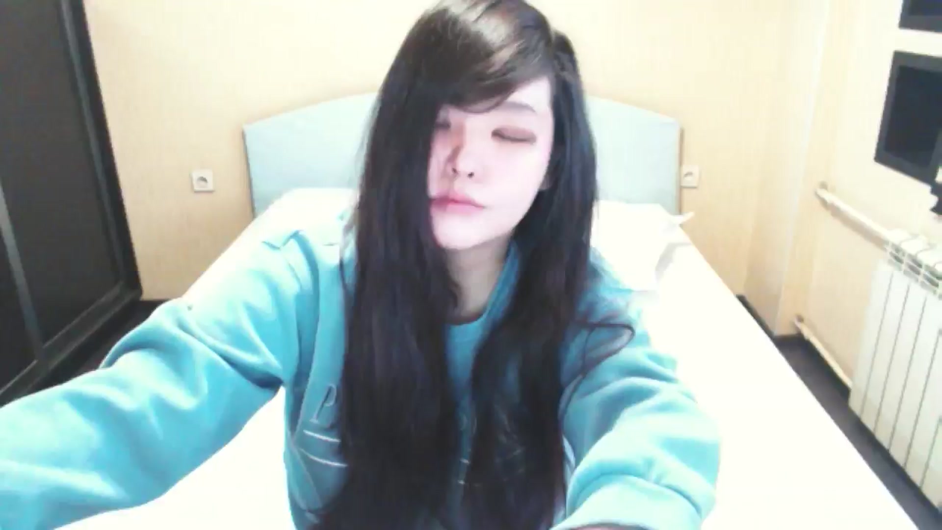 Gallery image thumbnail from AmaiSan's myfreecams stream on, 02/02/2026, 07:33 image 4 of 20