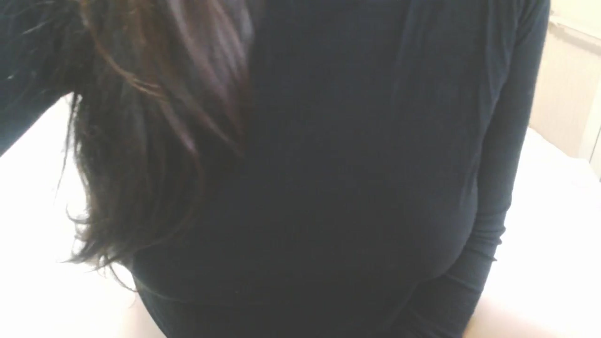 Gallery image thumbnail from AmaiSan's myfreecams stream on, 02/09/2026, 07:04 image 15 of 20