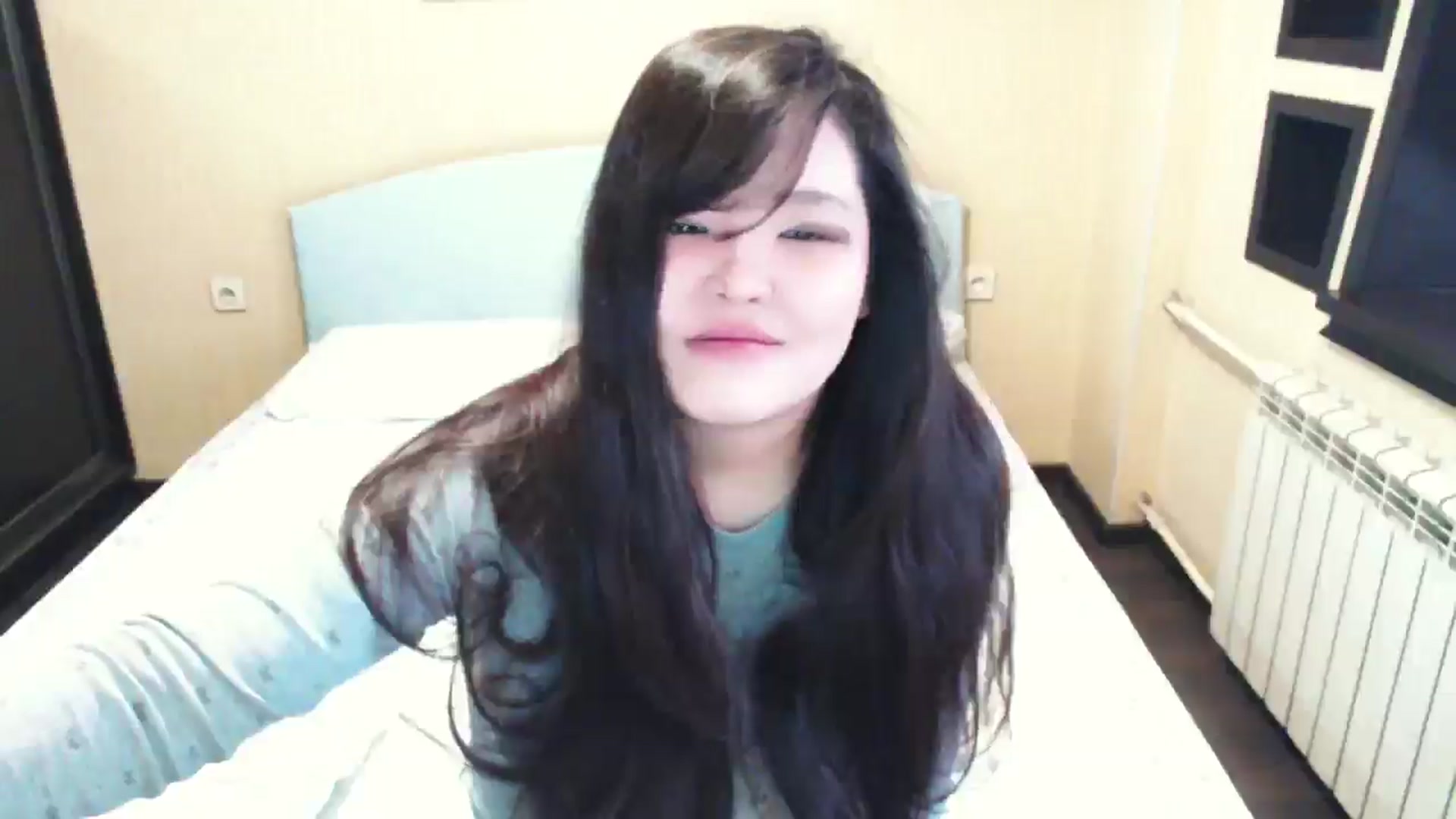 Gallery image thumbnail from AmaiSan's myfreecams stream on, 03/04/2026, 06:28 image 14 of 20