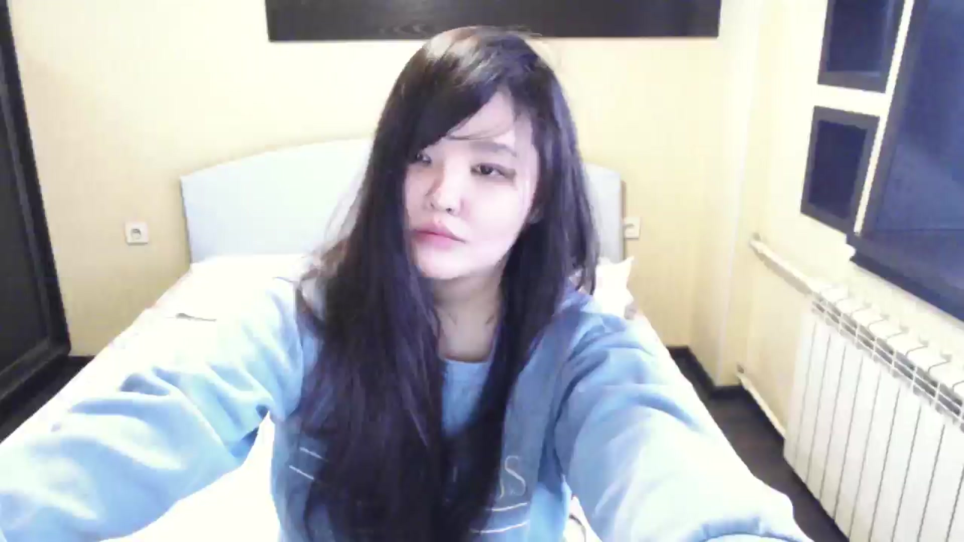 Gallery image thumbnail from AmaiSan's myfreecams stream on, 03/16/2026, 07:15 image 9 of 20