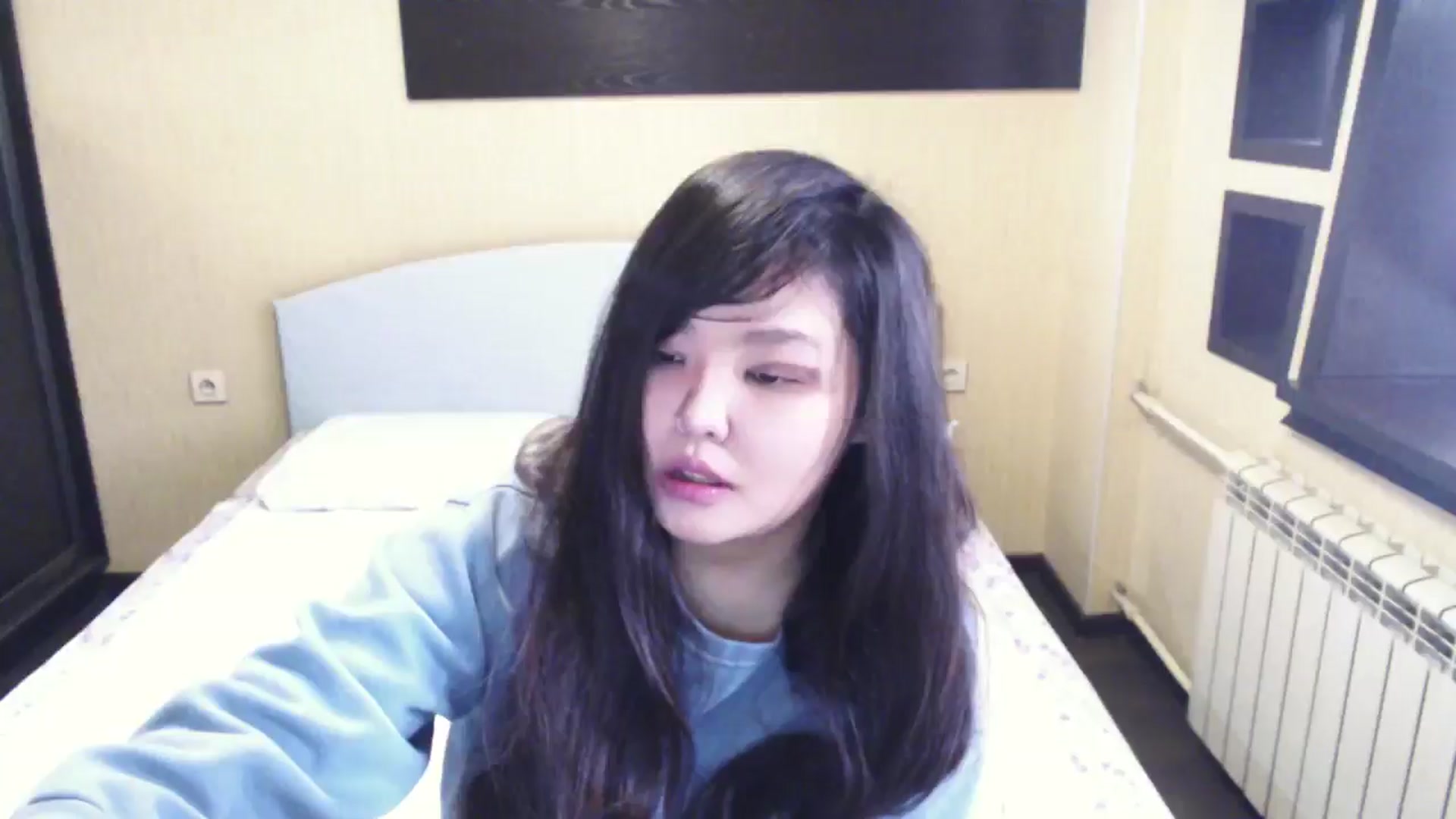 Gallery image thumbnail from AmaiSan's myfreecams stream on, 03/17/2026, 06:11 image 7 of 20