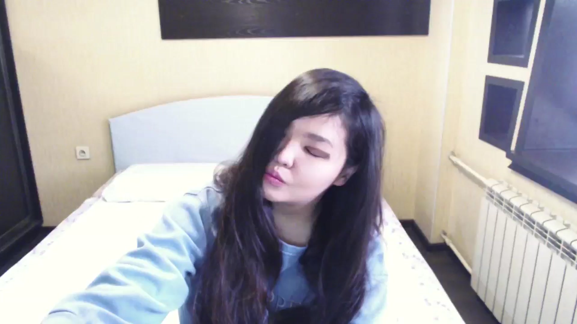 Gallery image thumbnail from AmaiSan's myfreecams stream on, 03/17/2026, 06:11 image 8 of 20