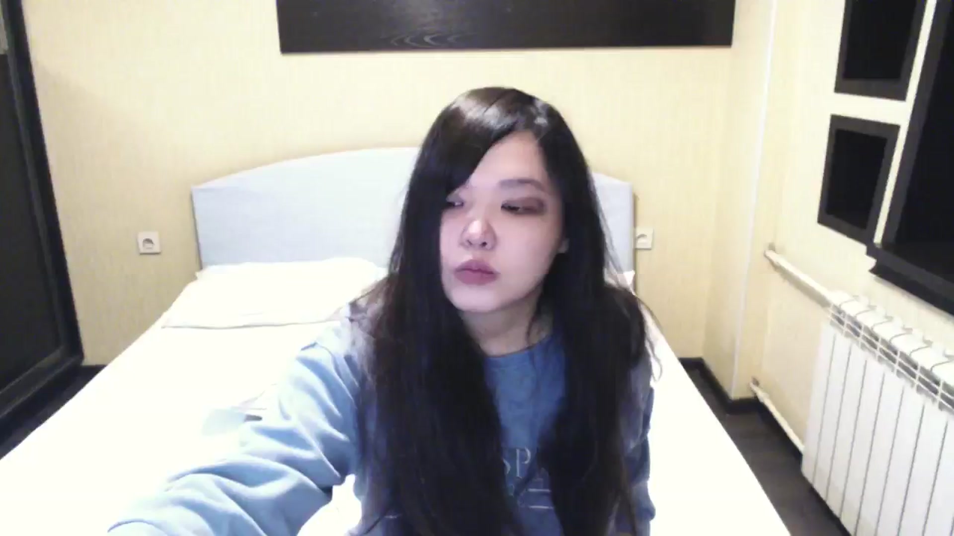 Gallery image thumbnail from AmaiSan's myfreecams stream on, 03/22/2026, 16:16 image 19 of 20