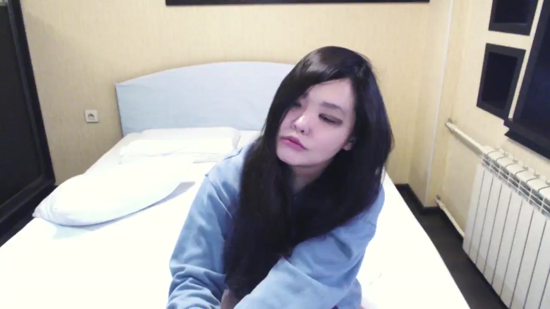 Gallery image thumbnail from AmaiSan's myfreecams stream on, 03/23/2026, 05:20 image 18 of 20
