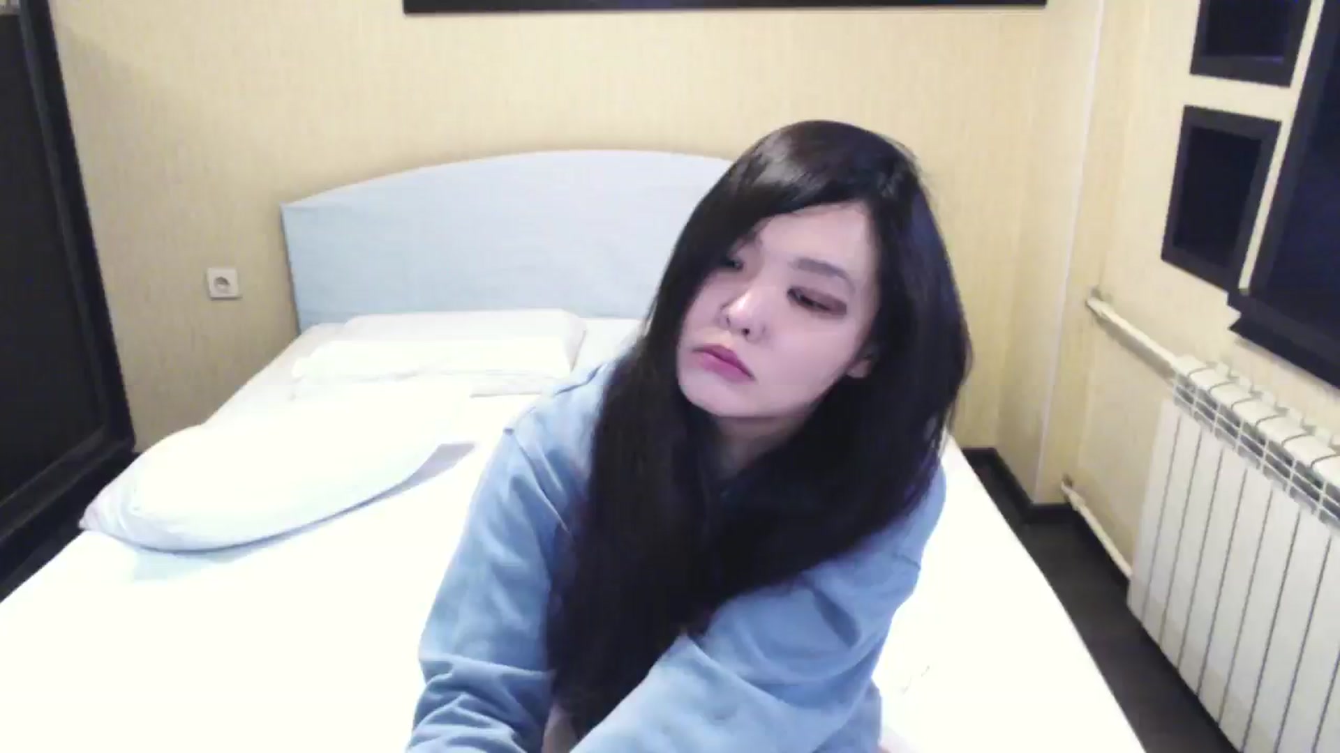 Gallery image thumbnail from AmaiSan's myfreecams stream on, 03/23/2026, 05:20 image 17 of 20