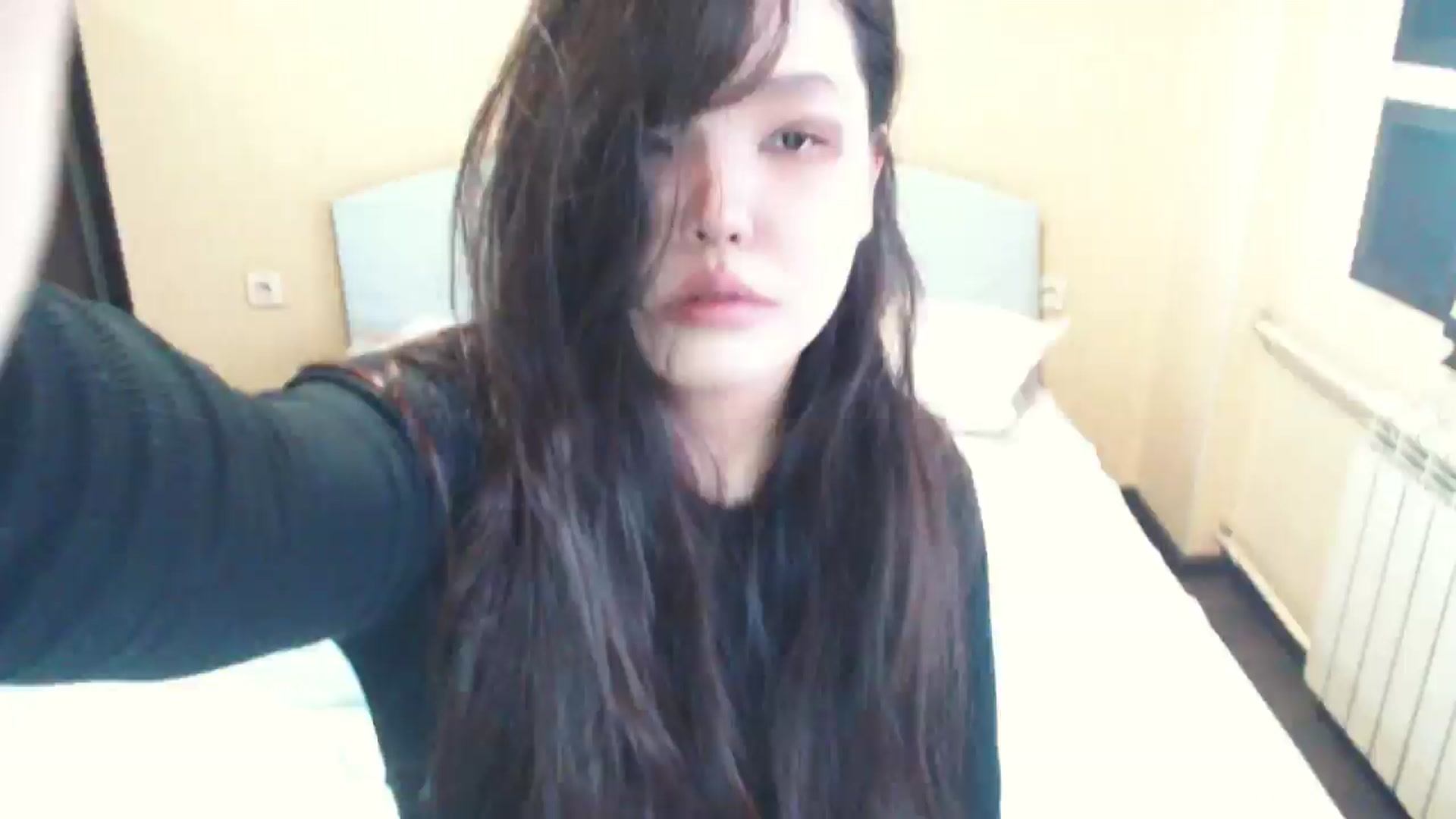 Gallery image thumbnail from AmaiSan's myfreecams stream on, 03/30/2026, 06:05 image 17 of 20