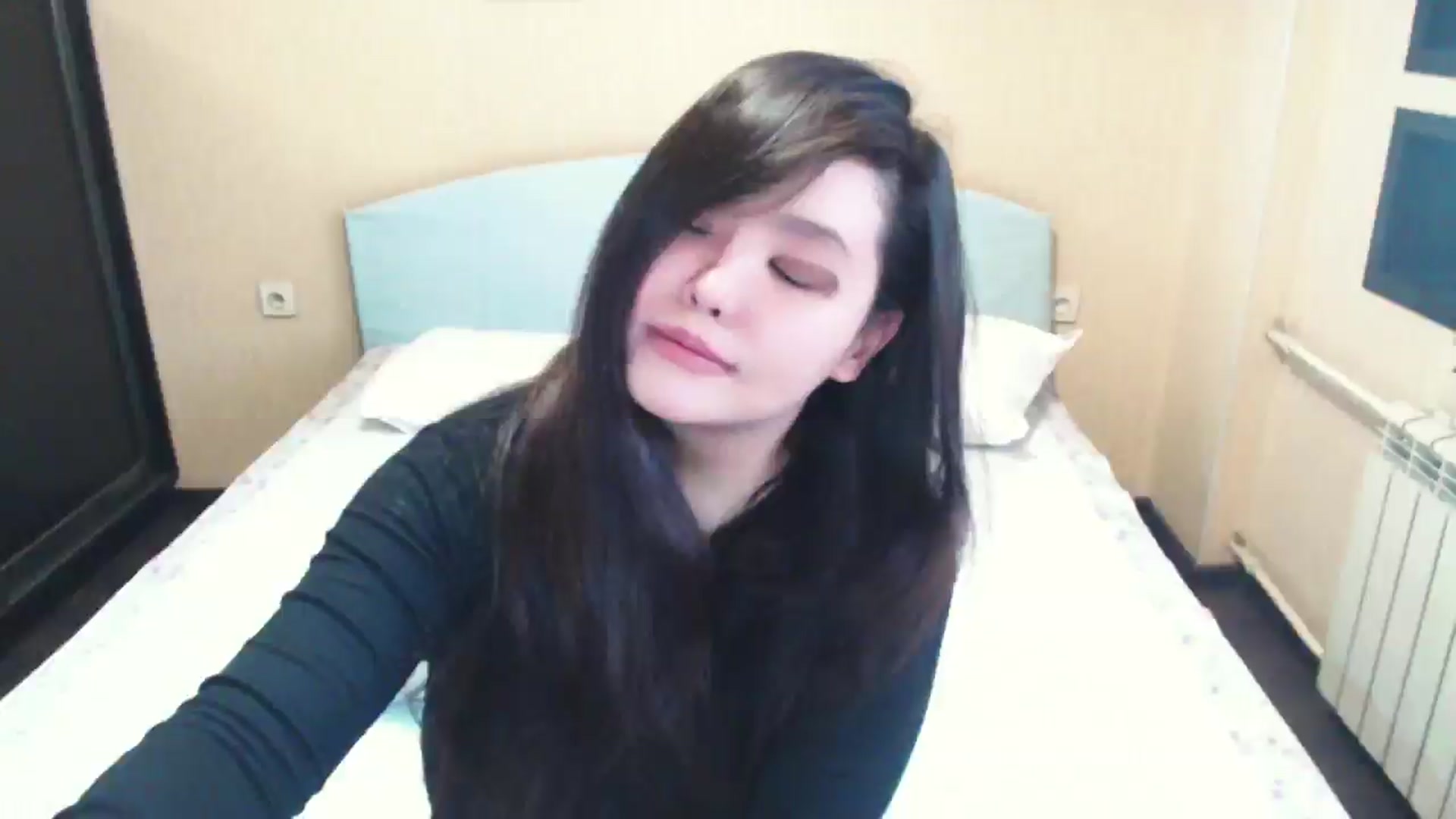 Gallery image thumbnail from AmaiSan's myfreecams stream on, 03/30/2026, 06:05 image 20 of 20