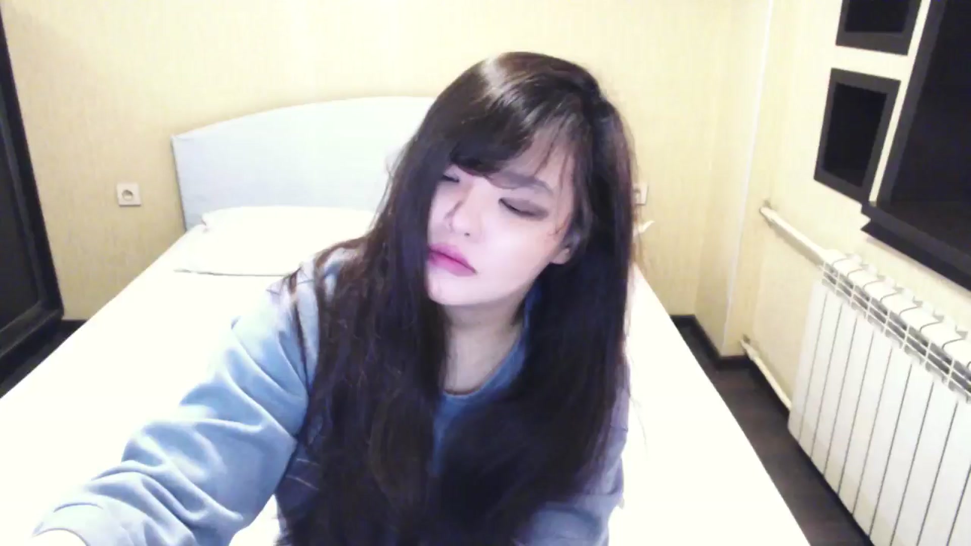 Gallery image thumbnail from AmaiSan's myfreecams stream on, 04/06/2026, 01:20 image 5 of 20